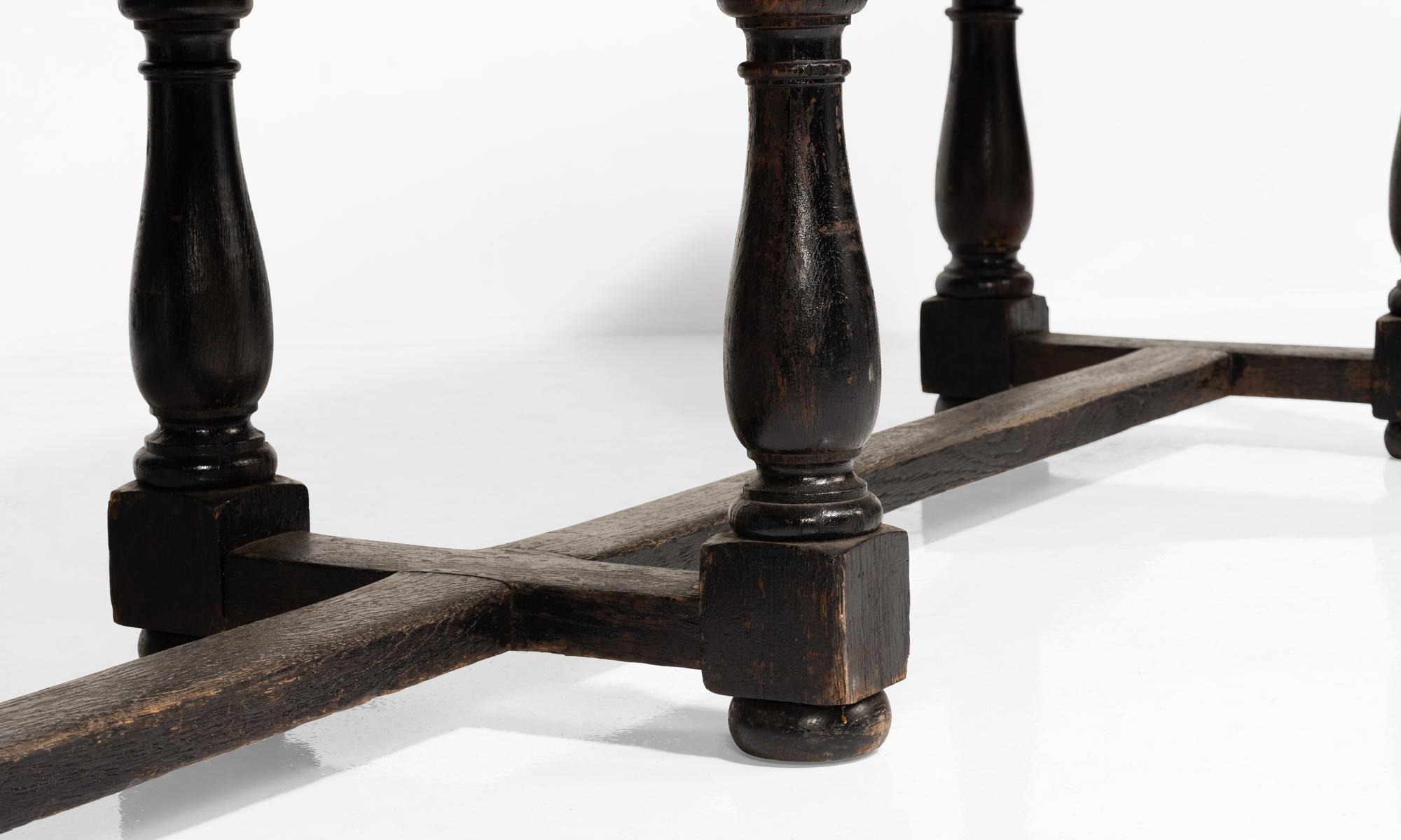 Gray’s Inn Dining Set, England, 19th Century In Good Condition In Culver City, CA