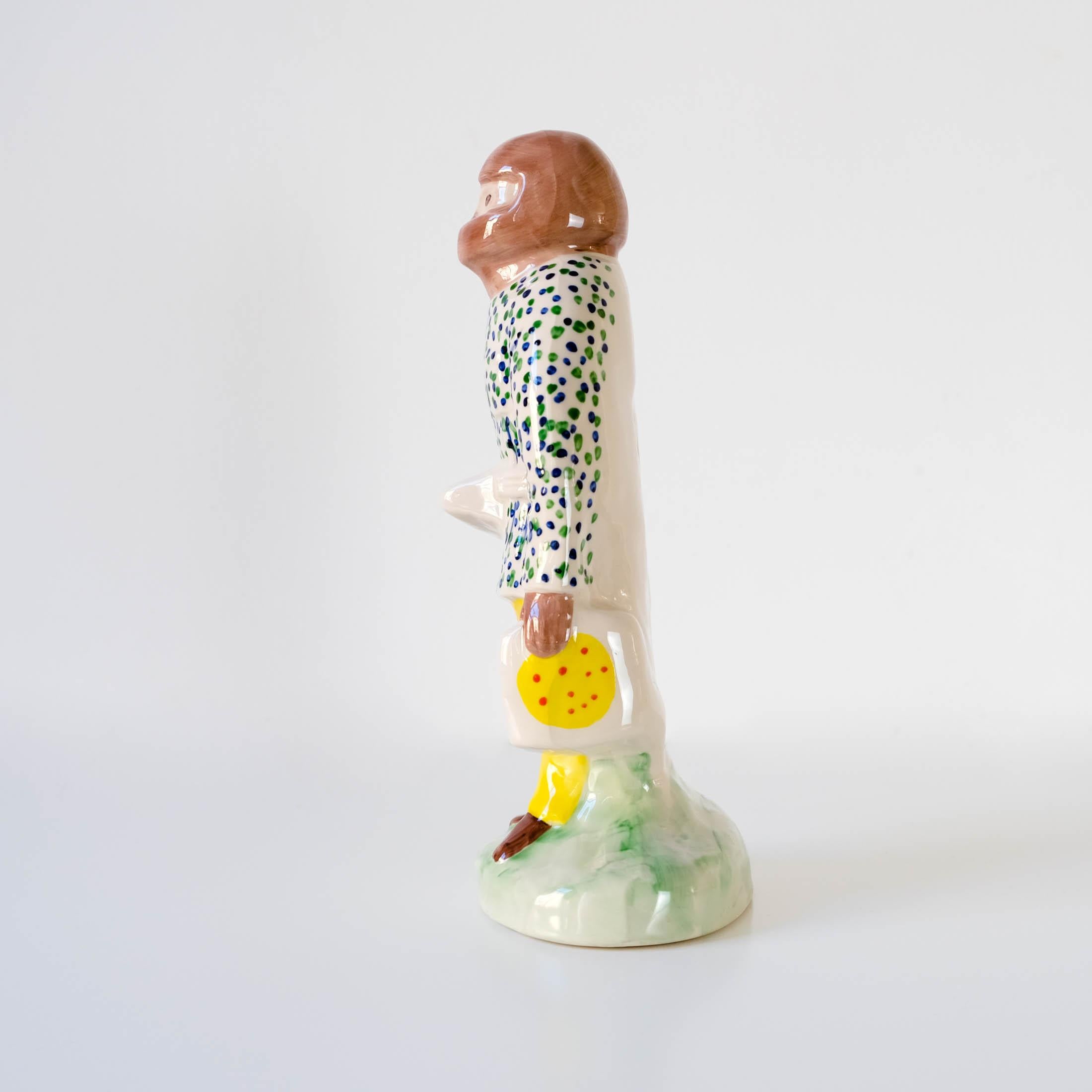 Grayson Perry, „ Key Worker“, Staffordshire-Figur „Design 3“, 2021 (Britisch) im Angebot