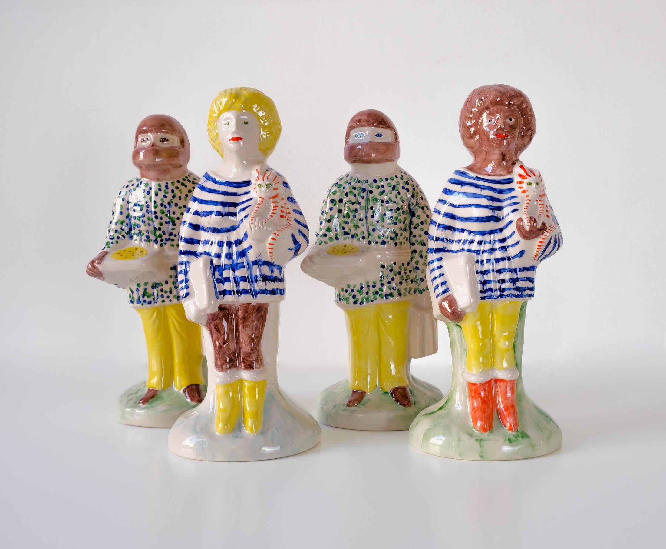 À vendre l'ensemble complet des figures Staffordshire en céramique émaillée peintes à la main de Grayson Perry 