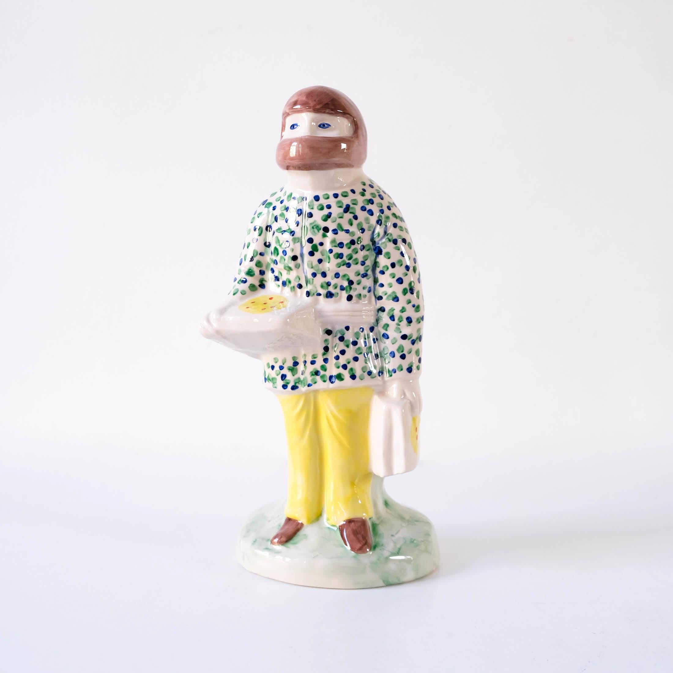 Ensemble complet de figurines de Staffordshire « Home Worker & Key Worker » (ou travailleur à domicile) de Grayson Perry en vente 3