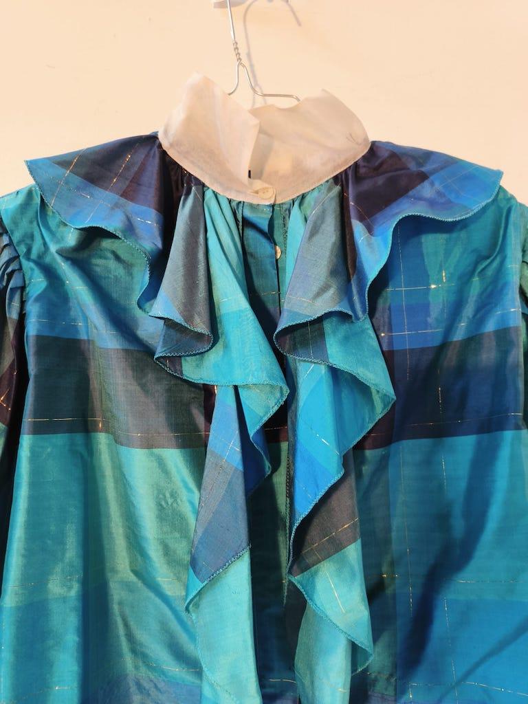 Grazia Fava Milan Silk Ruffle Blouse with Organza Collar, 1970s-1980s For Sale 2