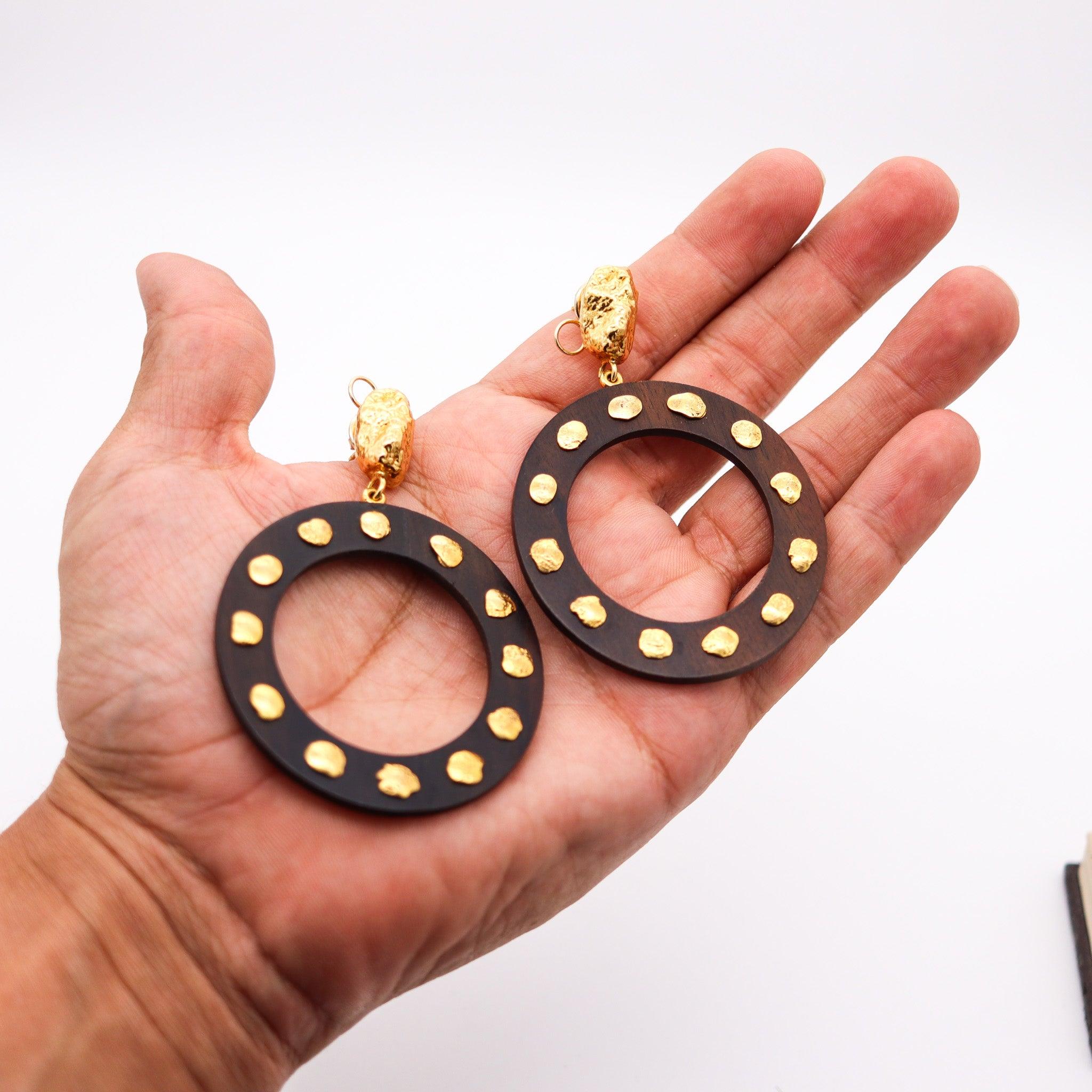 GRAZIA & MARICA VOZZA Circles Ebony-Wood Dangle Earrings In 18Kt Yellow Gold For Sale 5