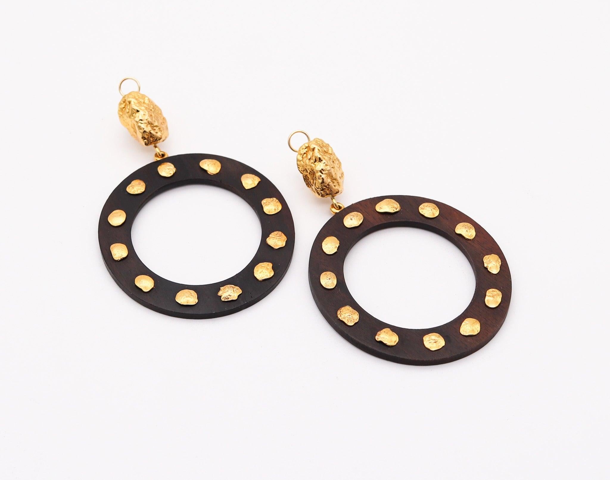 Women's or Men's GRAZIA & MARICA VOZZA Circles Ebony-Wood Dangle Earrings In 18Kt Yellow Gold For Sale