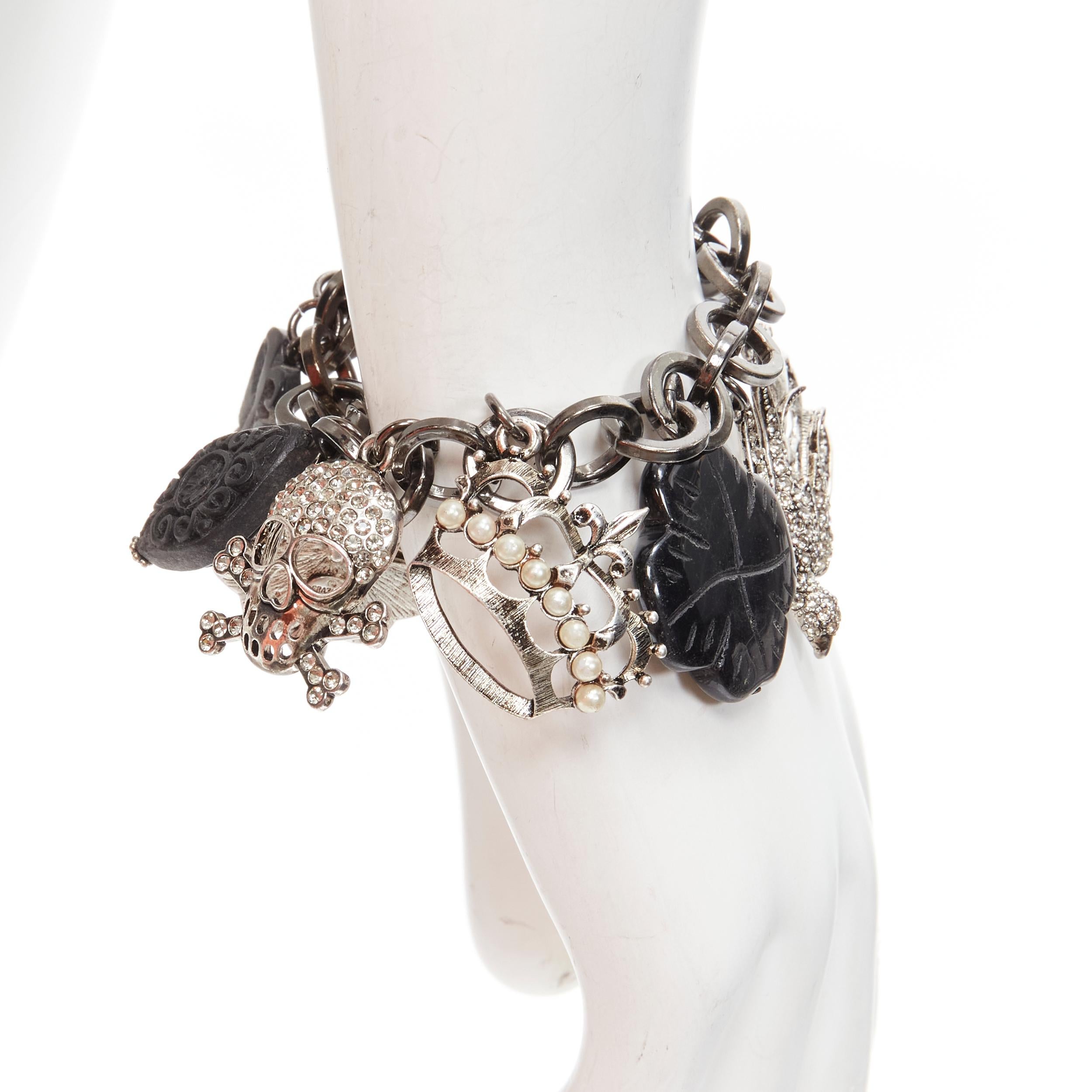 Bracelet à breloques en argent noir A Silver Clover Skull Crown Punk Rock Chain Charm Bon état - En vente à Hong Kong, NT