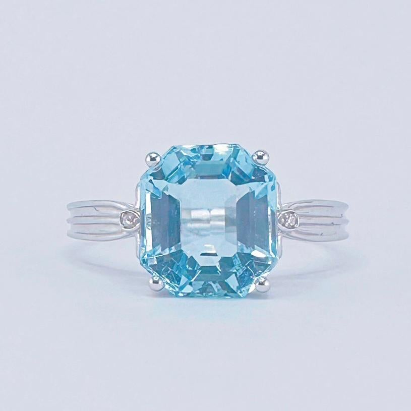 GRC Certified 2.57 CT Intense Blue Aquamarine Ring with Diamonds

1 Aquamarine - 2.57 CT
Shape : Octagonal 
Dimensions : 9.00 * 8.00 * 5.49 mm
Color : Intense Blue

GRC Certification Attached

White Diamonds : 0.05 CT
18K Gold - 1.51 GM

