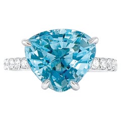 GRC zertifizierter 3.14 CT intensiv blauer Aquamarinring mit Diamanten
