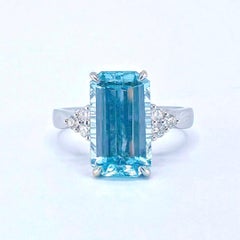 GRC Certified  3.37 CT Santa Maria Blue Aquamarine 18K Gold Ring with Diamonds