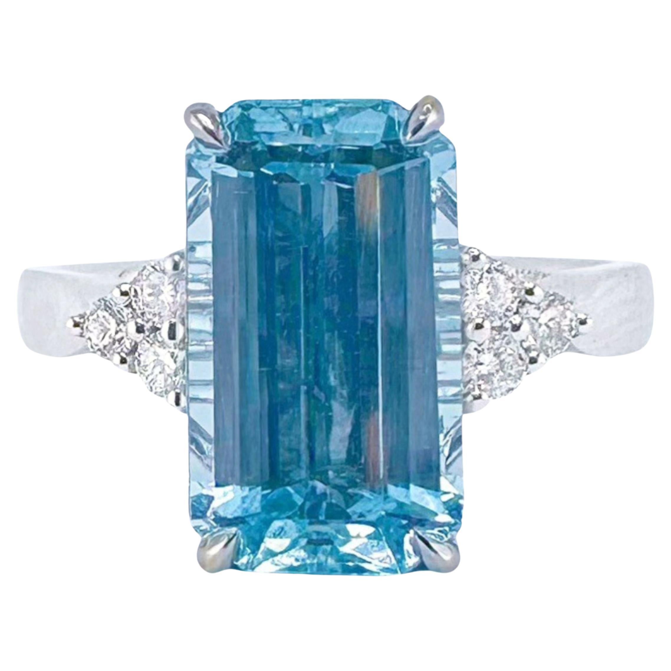 GRC-zertifiziert  3,37 CT Santa Maria Blauer Aquamarin 18K Goldring mit Diamanten