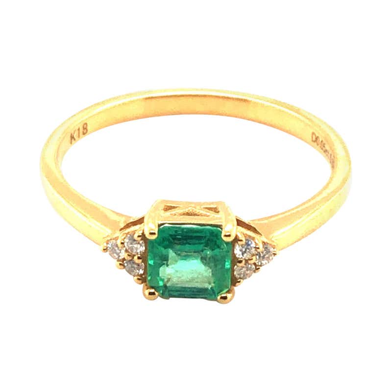 Natural Colombian Emerald Diamond Platinum Ring For Sale at 1stDibs