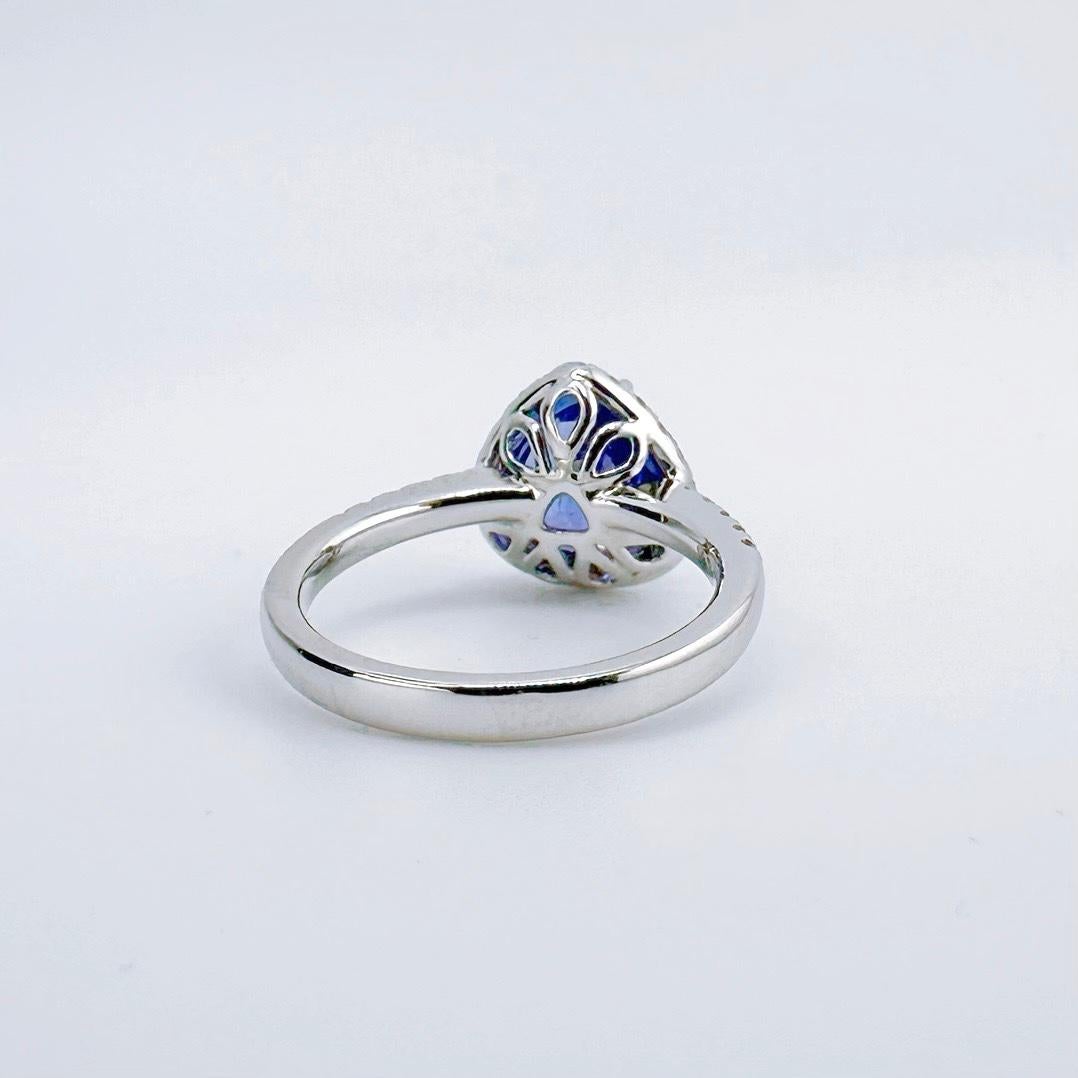 GRC Certified Cornflower Blue Tanzanite 18K Gold Ring with Diamonds

1 Tanzanite - 2.37 CT
Cut : Brilliant
Color : Intense Blue
Shape : Pear

Diamonds - 0.36 CT
18K Gold - 4.29 GM