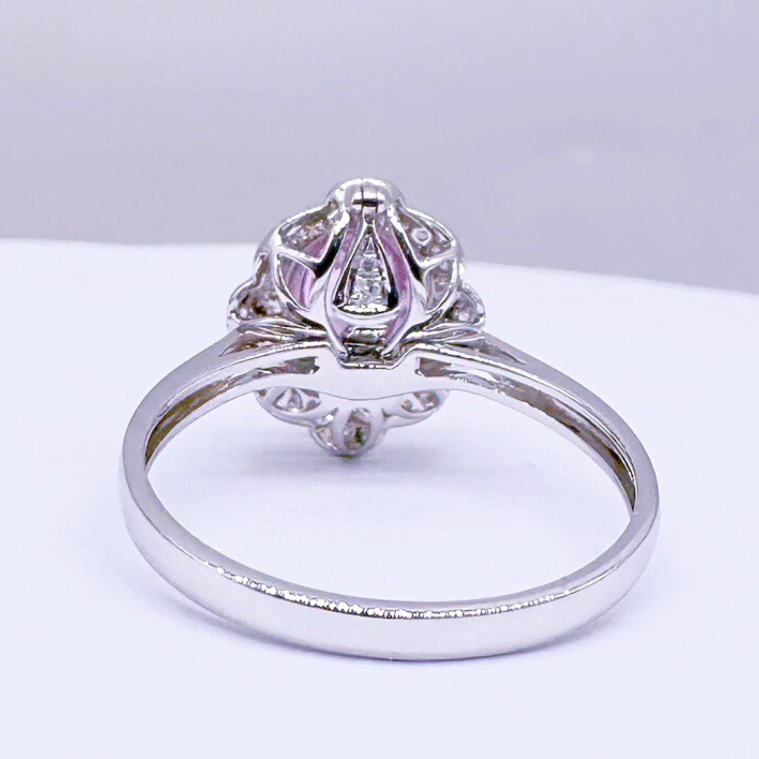 Oval Cut GRC Certified Padparadscha Sapphire 18K White Gold Cocktail Ring with Diamonds For Sale