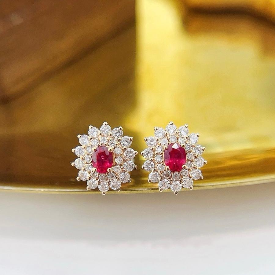 Oval Cut GRC Certified Ruby 18K Yellow Gold Sunflower Earrings with Diamonds For Sale
