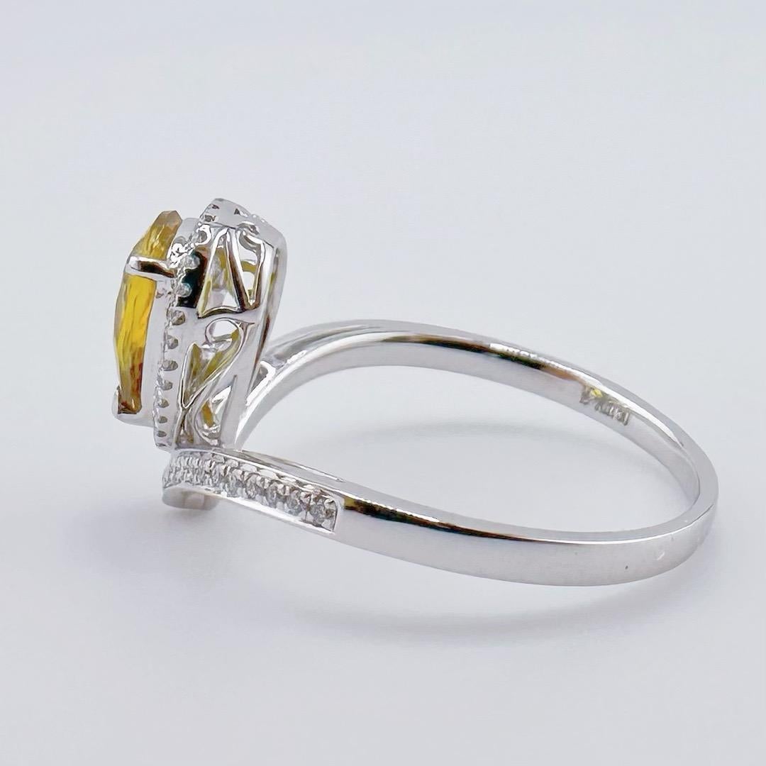 GRC-zertifizierter unbeheizter gelber Saphir 18K Weißgold Diamantring im Angebot 3