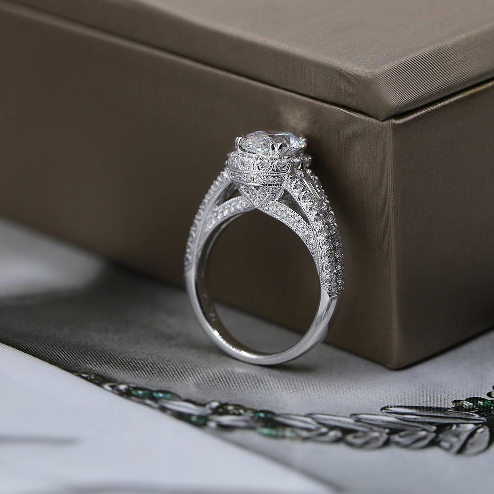 Im Angebot: Great 18k Weißgold Verlobungsring mit Diamanten 3,24ct. () 3