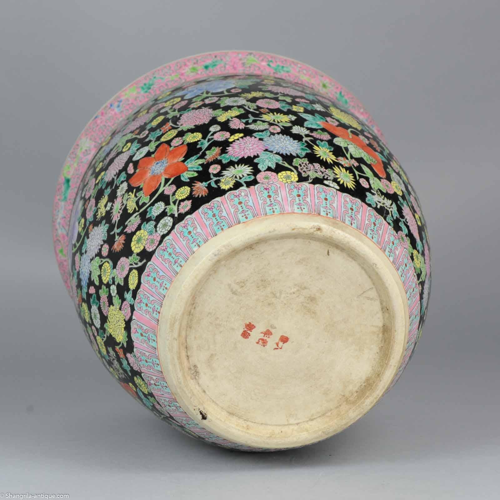 Great 20th Century Chinese Porcelain Fishbowl / Planter for Flower Jardinière 6