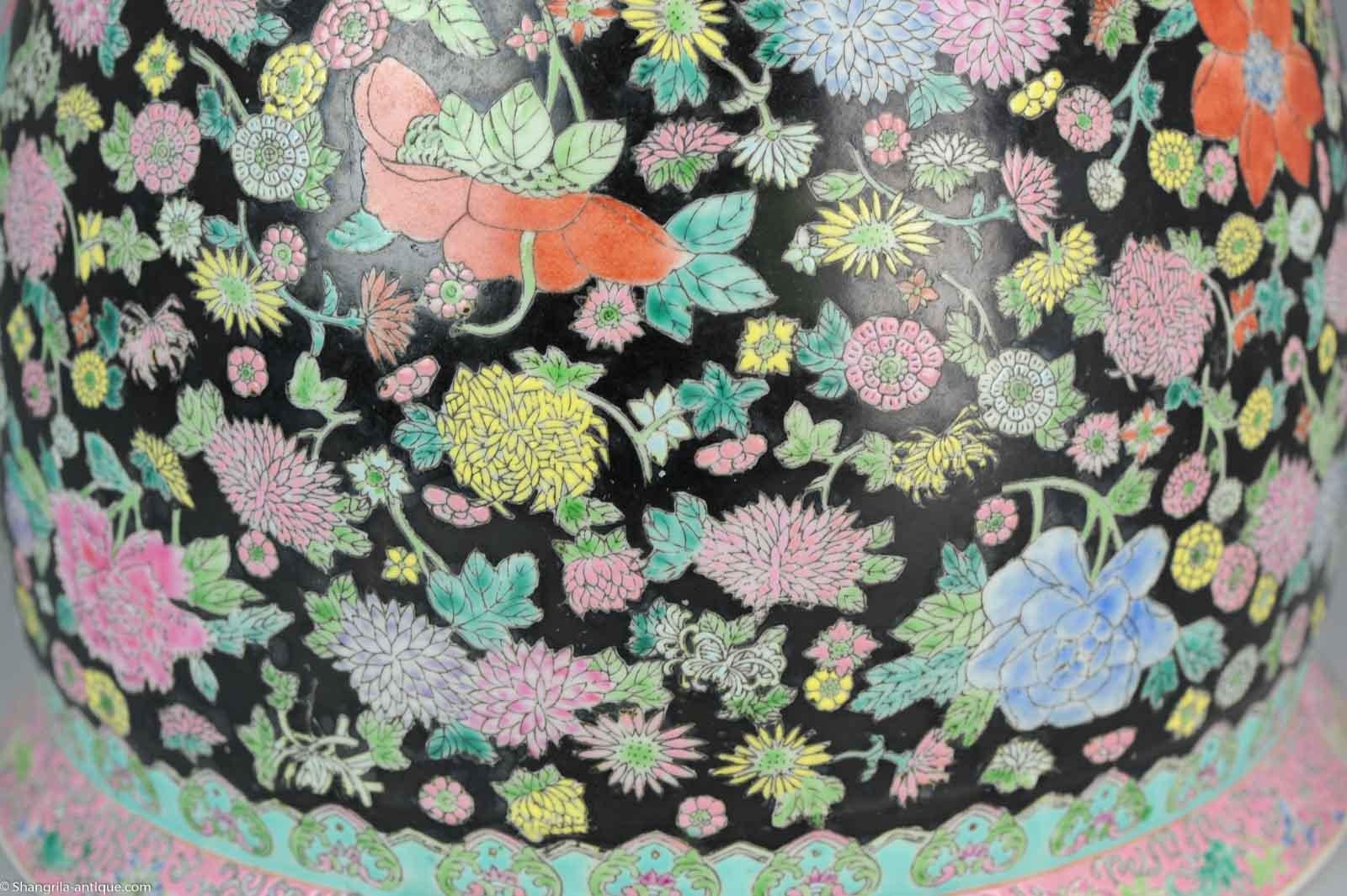 Great 20th Century Chinese Porcelain Fishbowl / Planter for Flower Jardinière 1