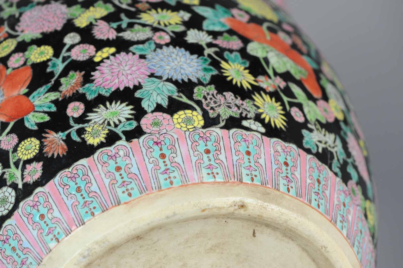 Great 20th Century Chinese Porcelain Fishbowl / Planter for Flower Jardinière 4