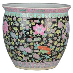 Great 20th Century Chinese Porcelain Fishbowl / Planter for Flower Jardinière