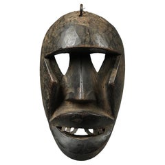 Maschera cubista angolare Dan Kran Bocca aperta Occhi a triangolo Costa d'Avorio Africa