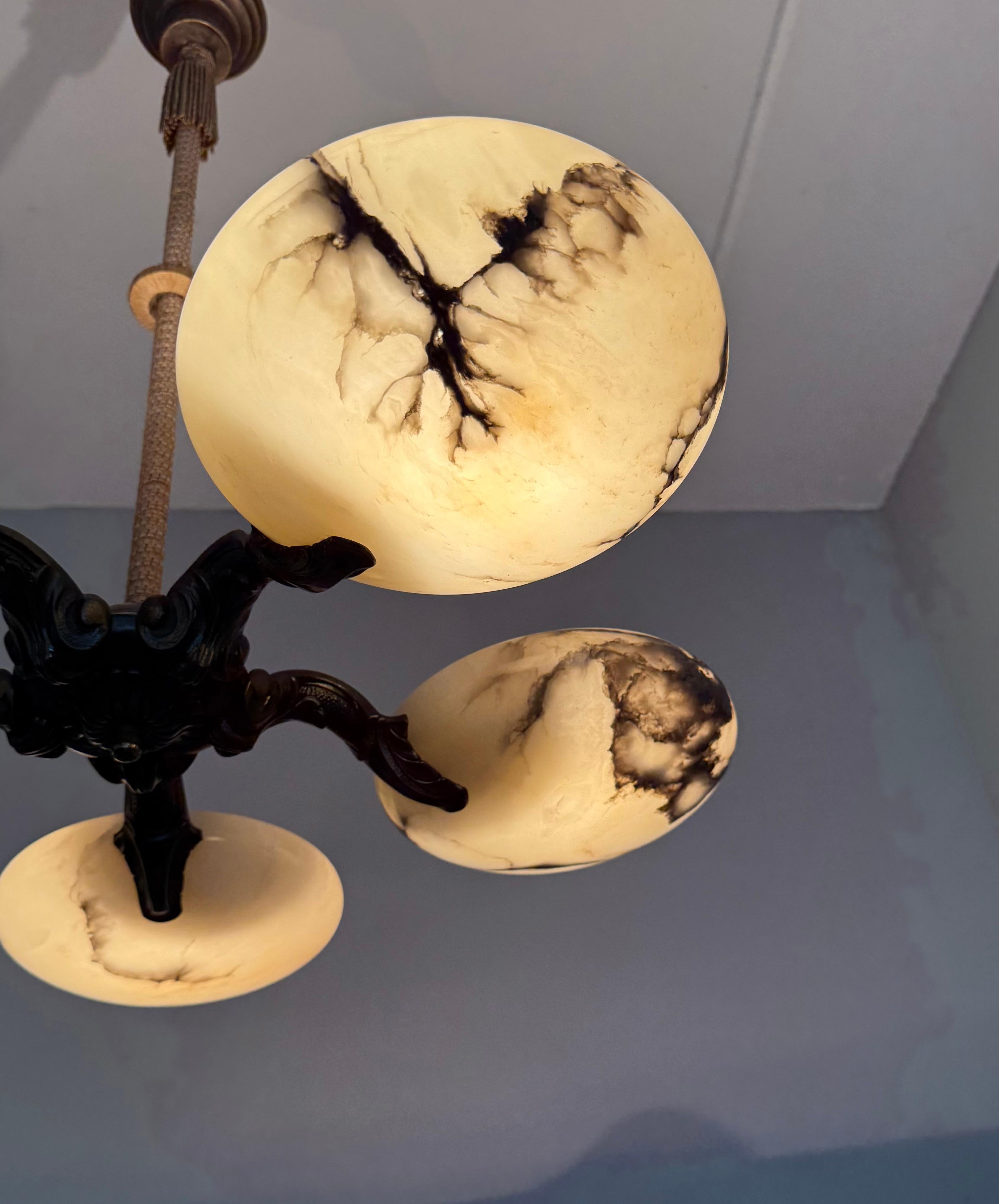 Great Art Deco Bronze Chandelier / Pendant Light w. Five Unique Alabaster Shades For Sale 11