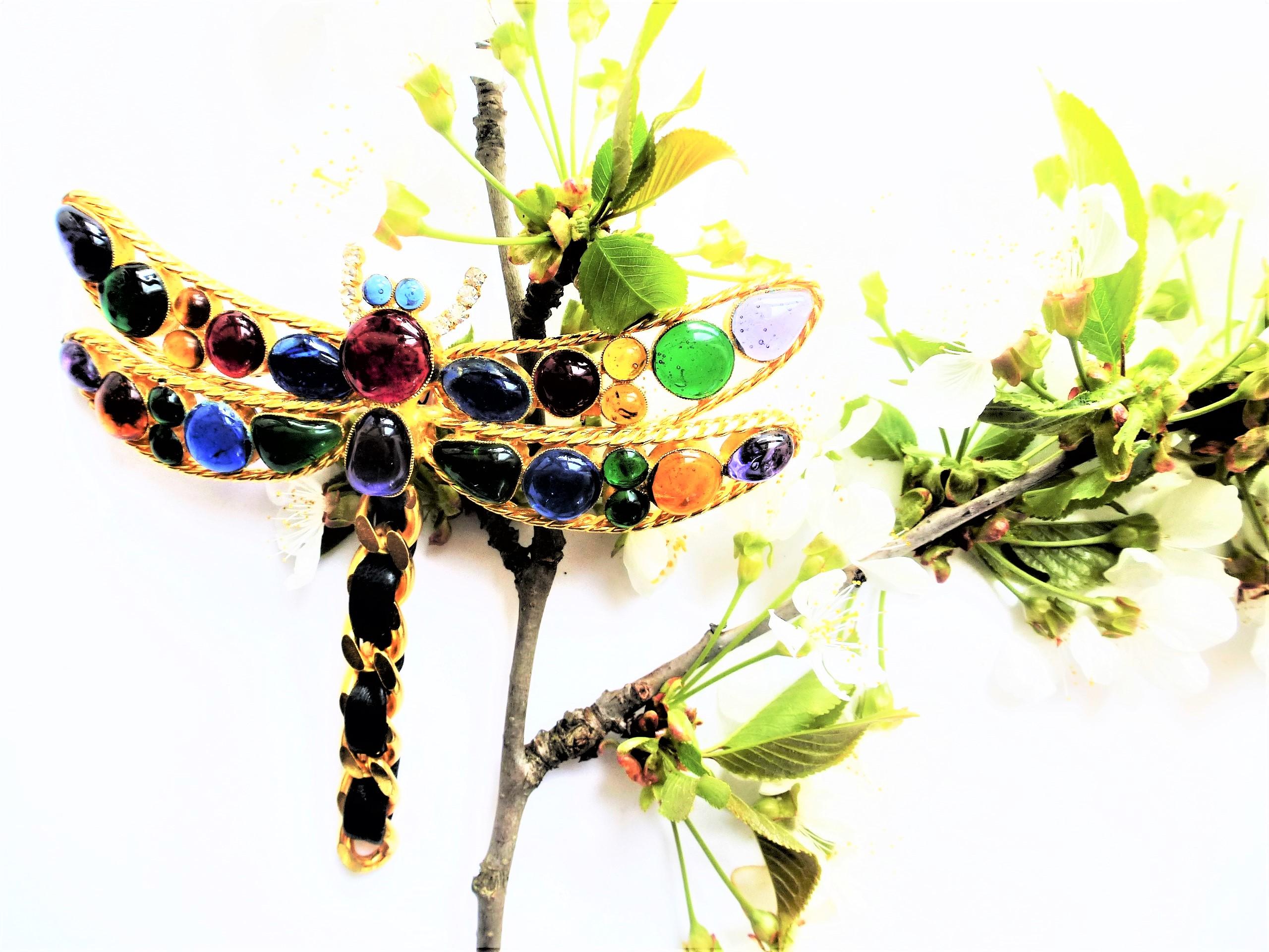 Women's Great Chanel dragonfly brooch from Gripoix 70 / 80's gold-plated For Sale