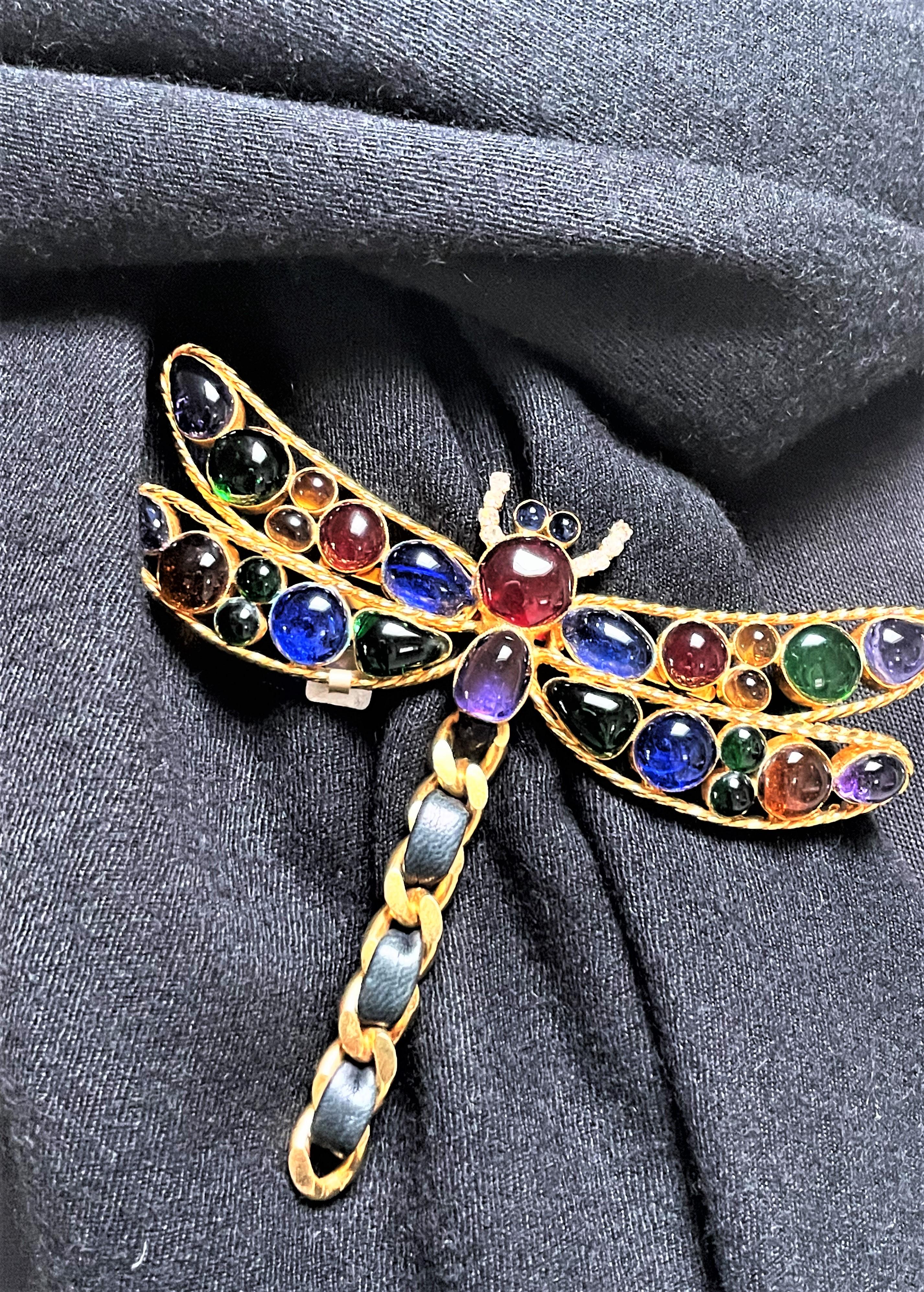 Great Chanel dragonfly brooch from Gripoix 70 / 80's gold-plated For Sale 4