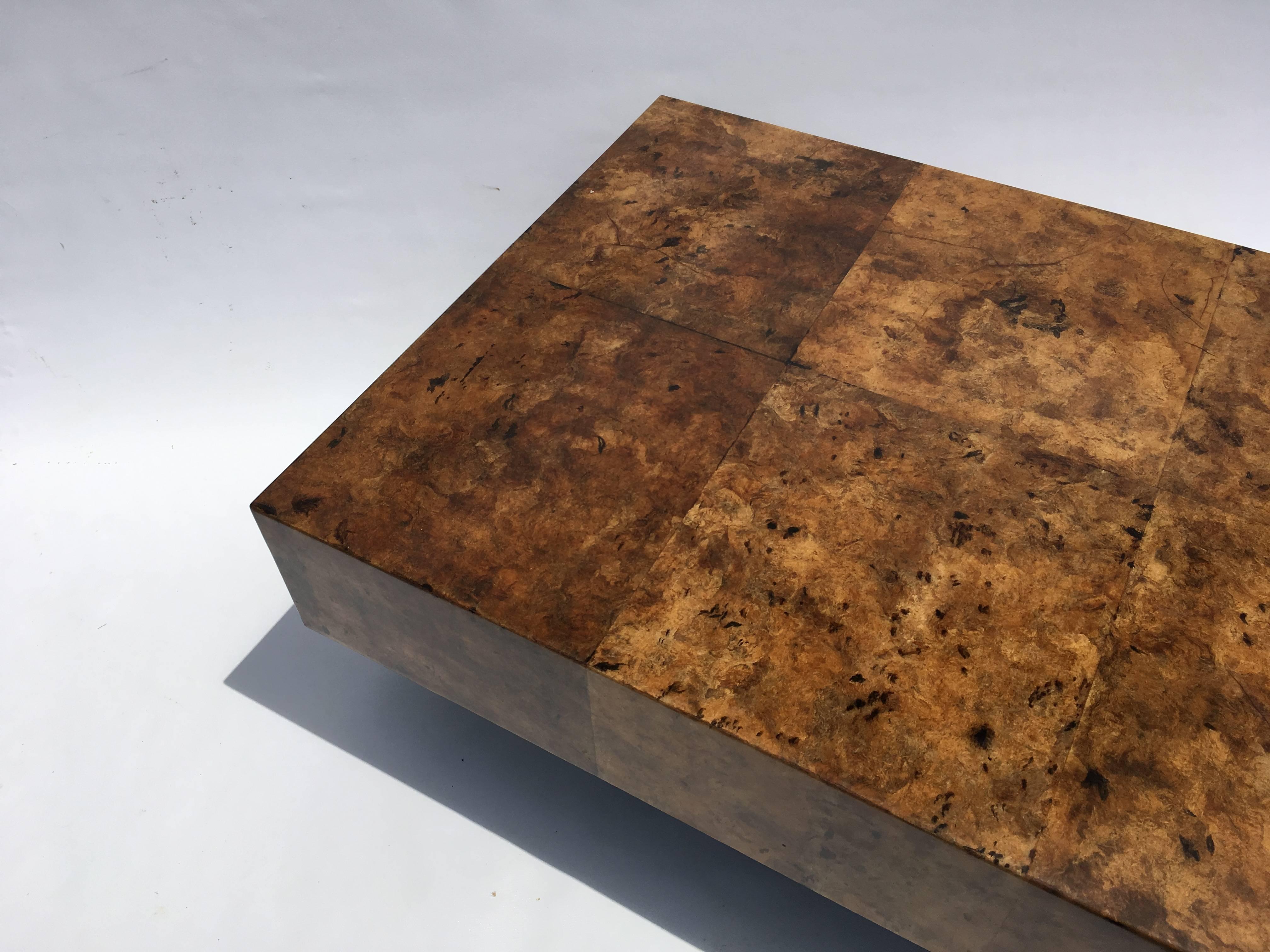 Modern Great Coffee Table in the Style of Aldo Tura