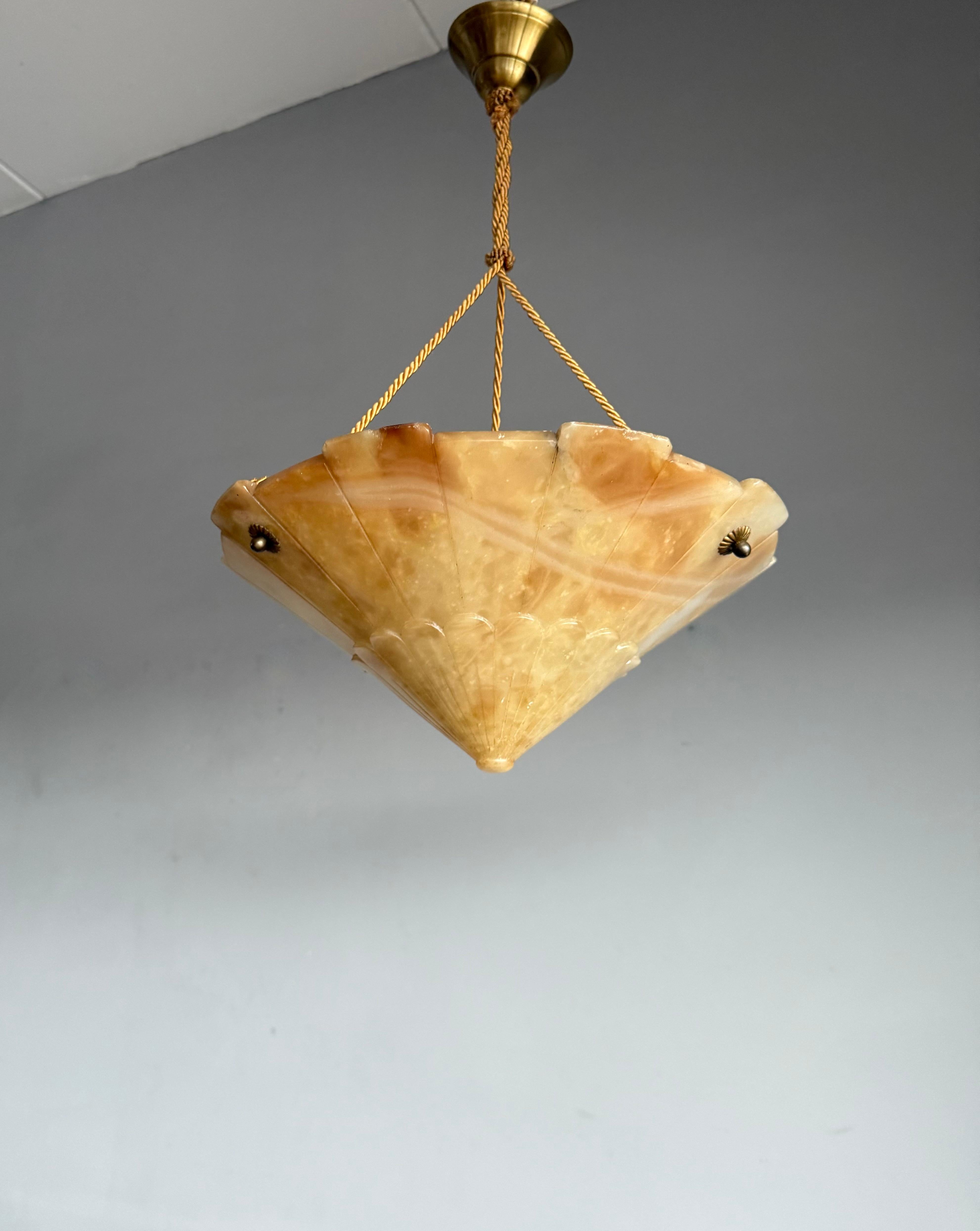 Français Superbe design et couleurs Art Déco ancien encastré / lampe à suspension en vente