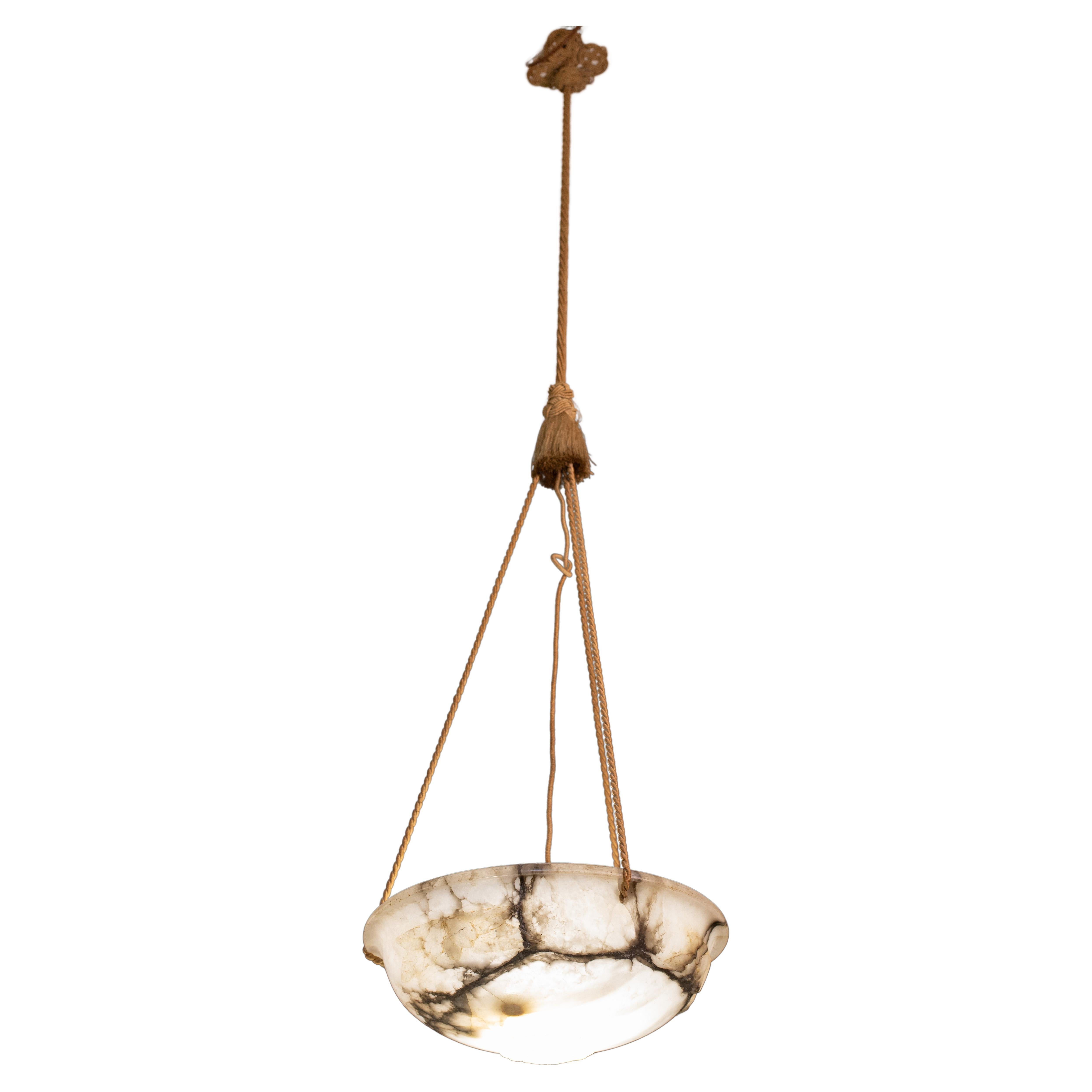 Großes Design Großer Art Deco-Kronleuchter aus weißem Alabaster, 1930er Jahre