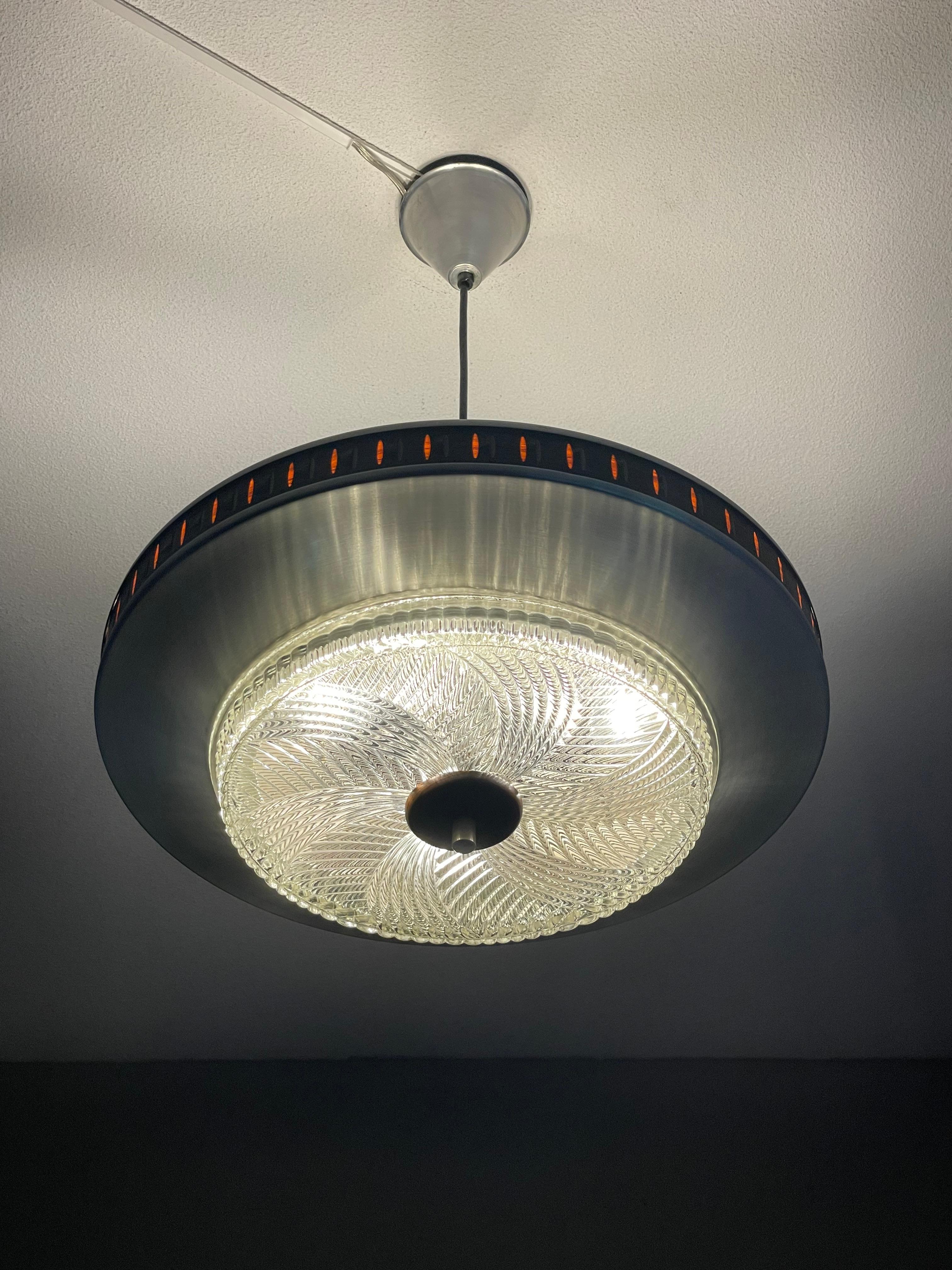 Great Design Modern Mid-Century Glass & Brass & Wood Suspension Light Fixture 1970 (luminaire suspendu en verre, laiton et bois) 4