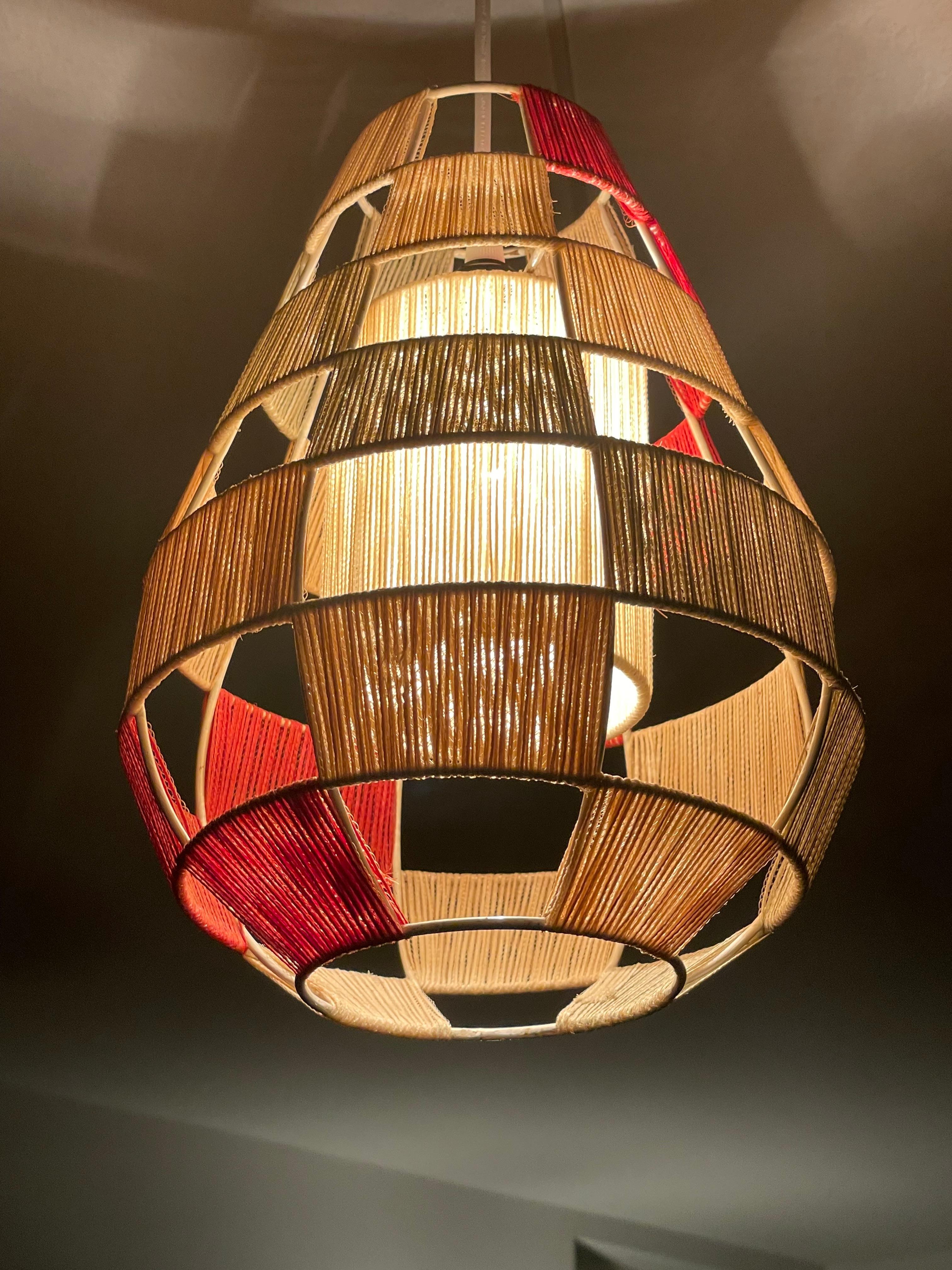 Great Design Midcentury Modern Metallrahmen-Pendelleuchte mit Metallrahmen w. Baumwollgarn-Farben 8
