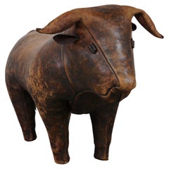 Great design ottoman/stool "the bull" by Dimitri Omersa from the 1960s