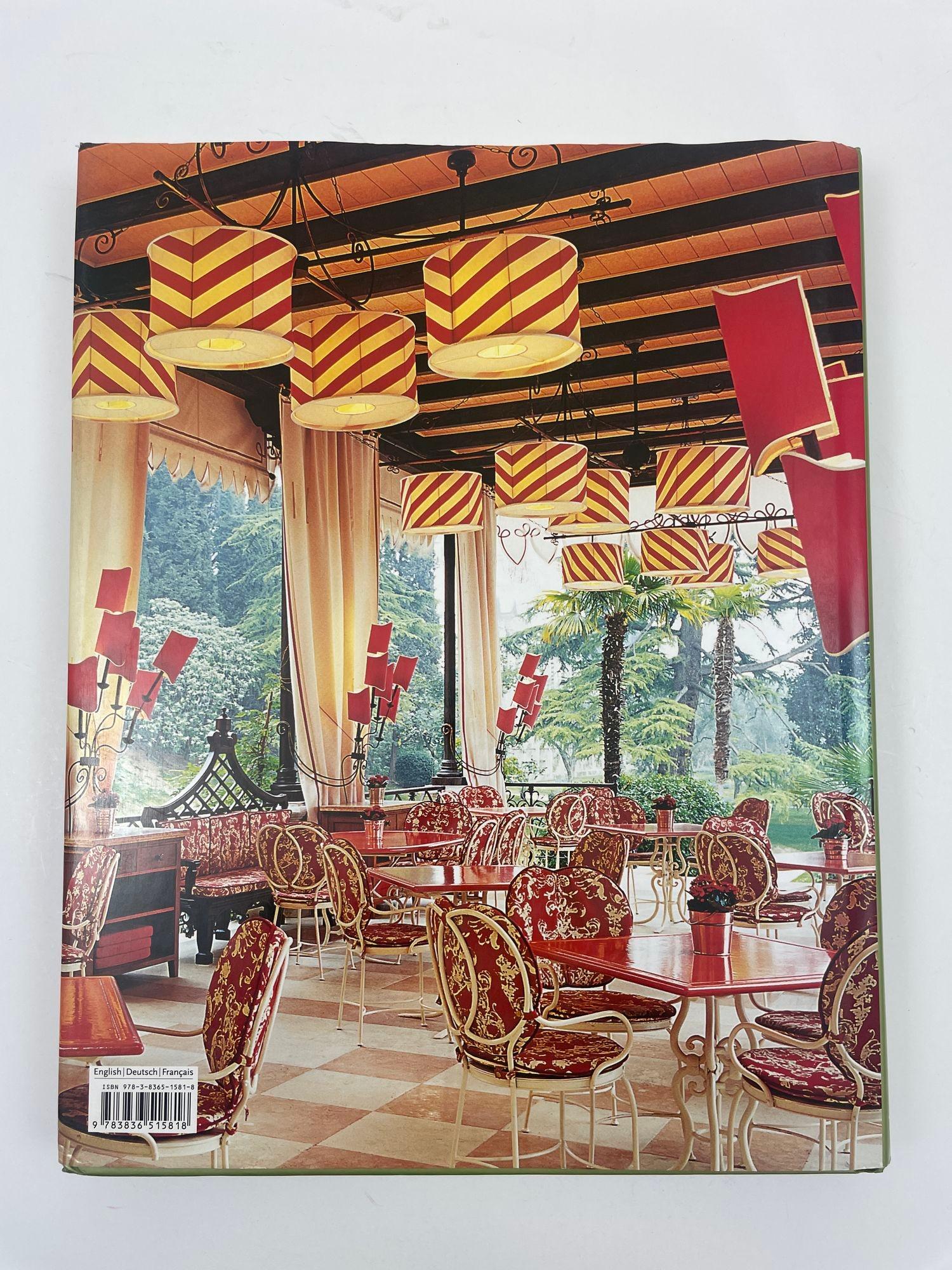Contemporary Great Escapes: Italy Angelika Taschen and Christiane Reiter Hardcover Book For Sale