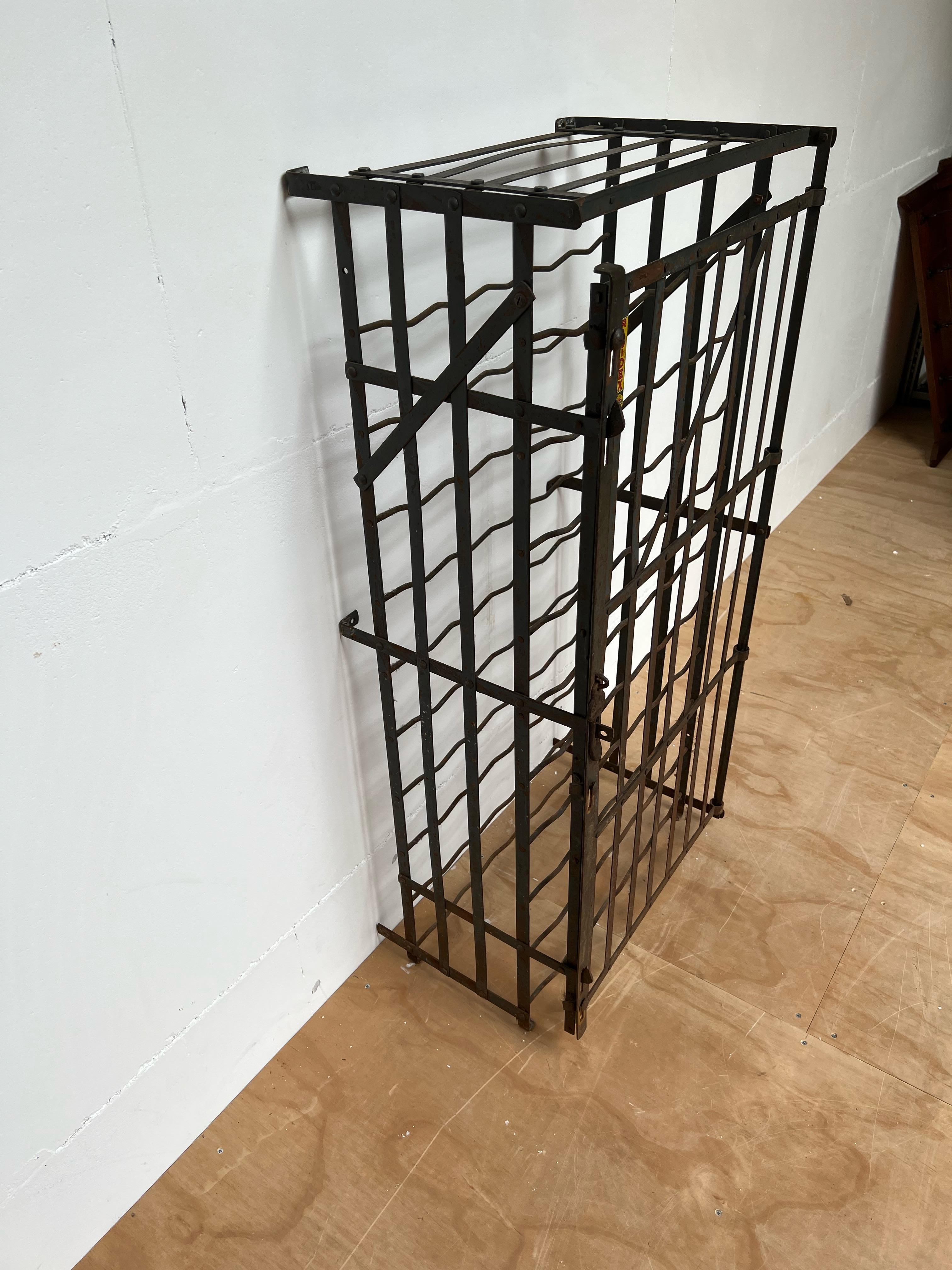 Stylish and practical, Industrial style wine rack.

If you are a wine enthousiast and you like the timeless, industrial style then we may have the ideal wine cabinet for you. This industrial and all hand-crafted metal wine rack has 10 rows for 5