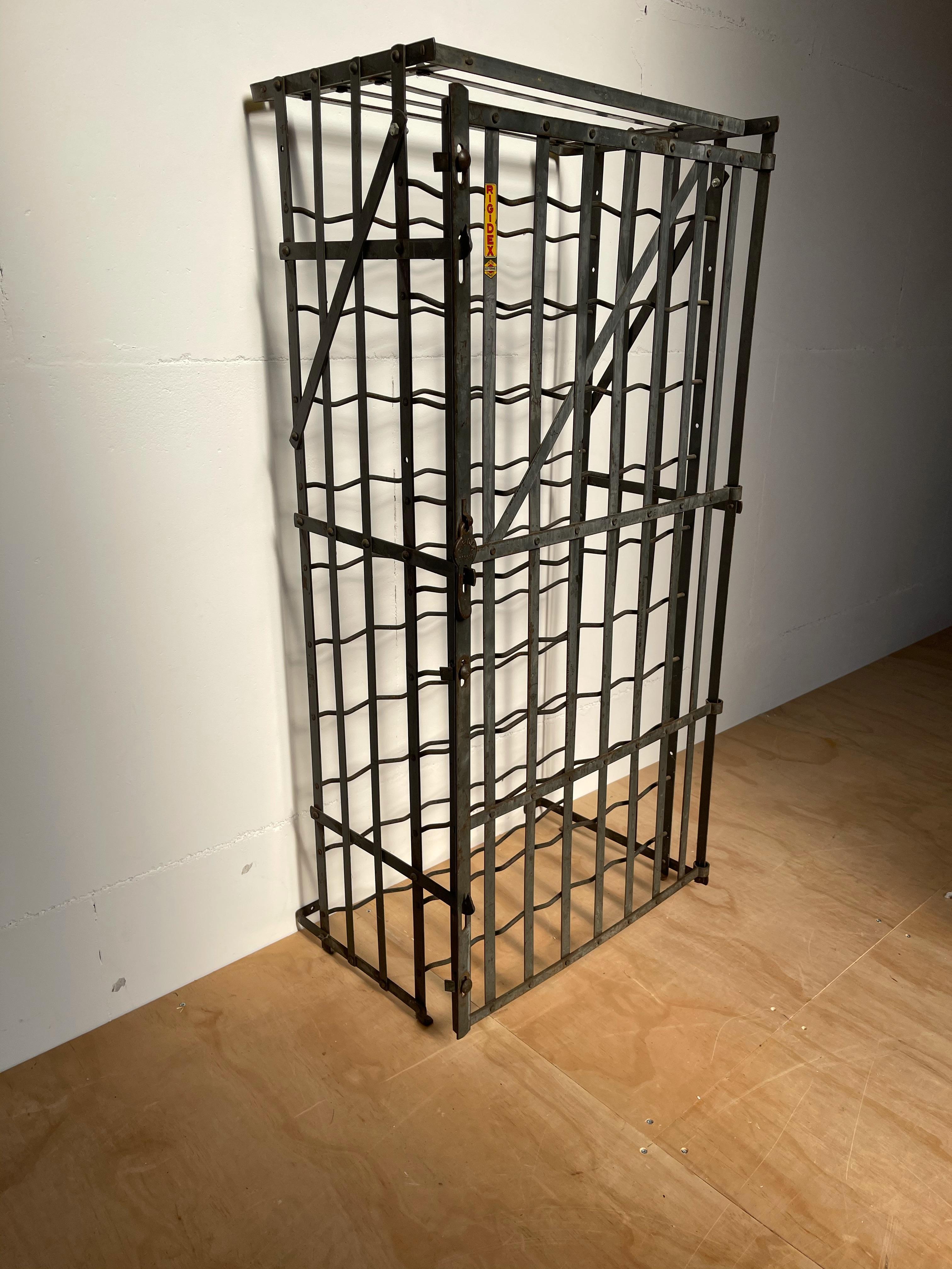 Great French Wrought Iron Wine Rack Storage Locker by Rigidex Holding 50 Bottles In Good Condition In Lisse, NL
