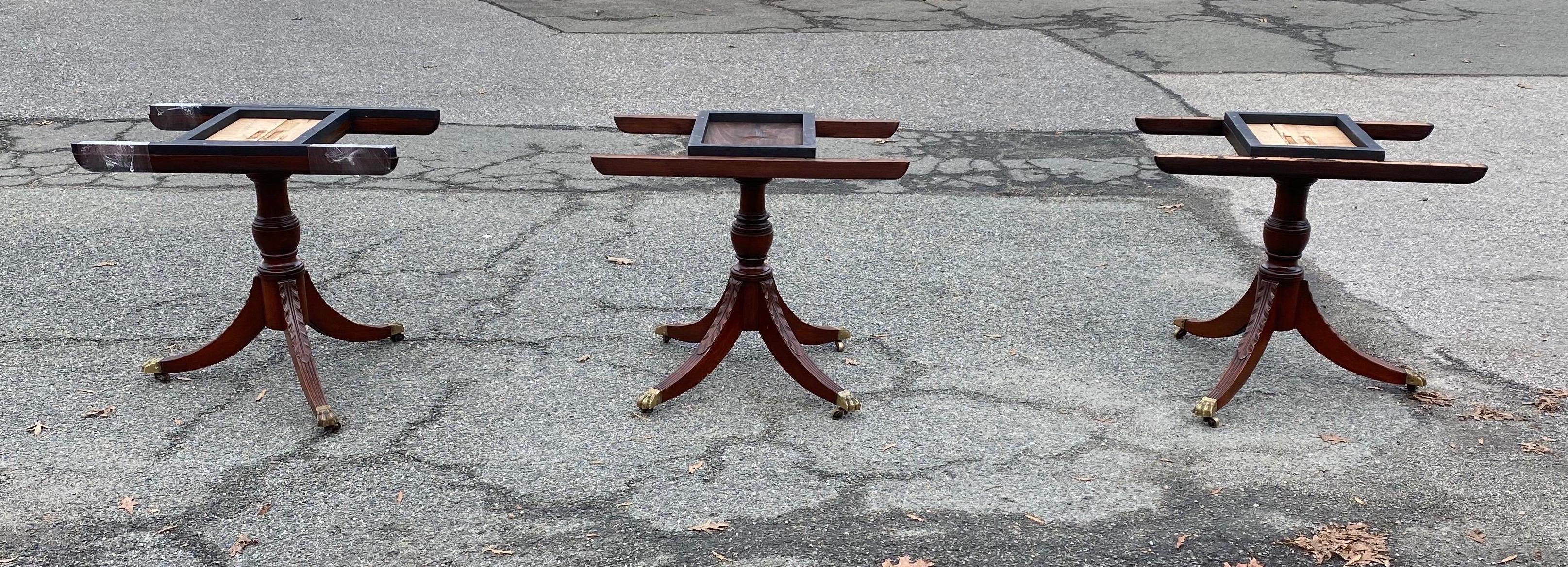 Great Georgian Style Mahogany Triple Pedestal Dining Table, Early 20th Century 3