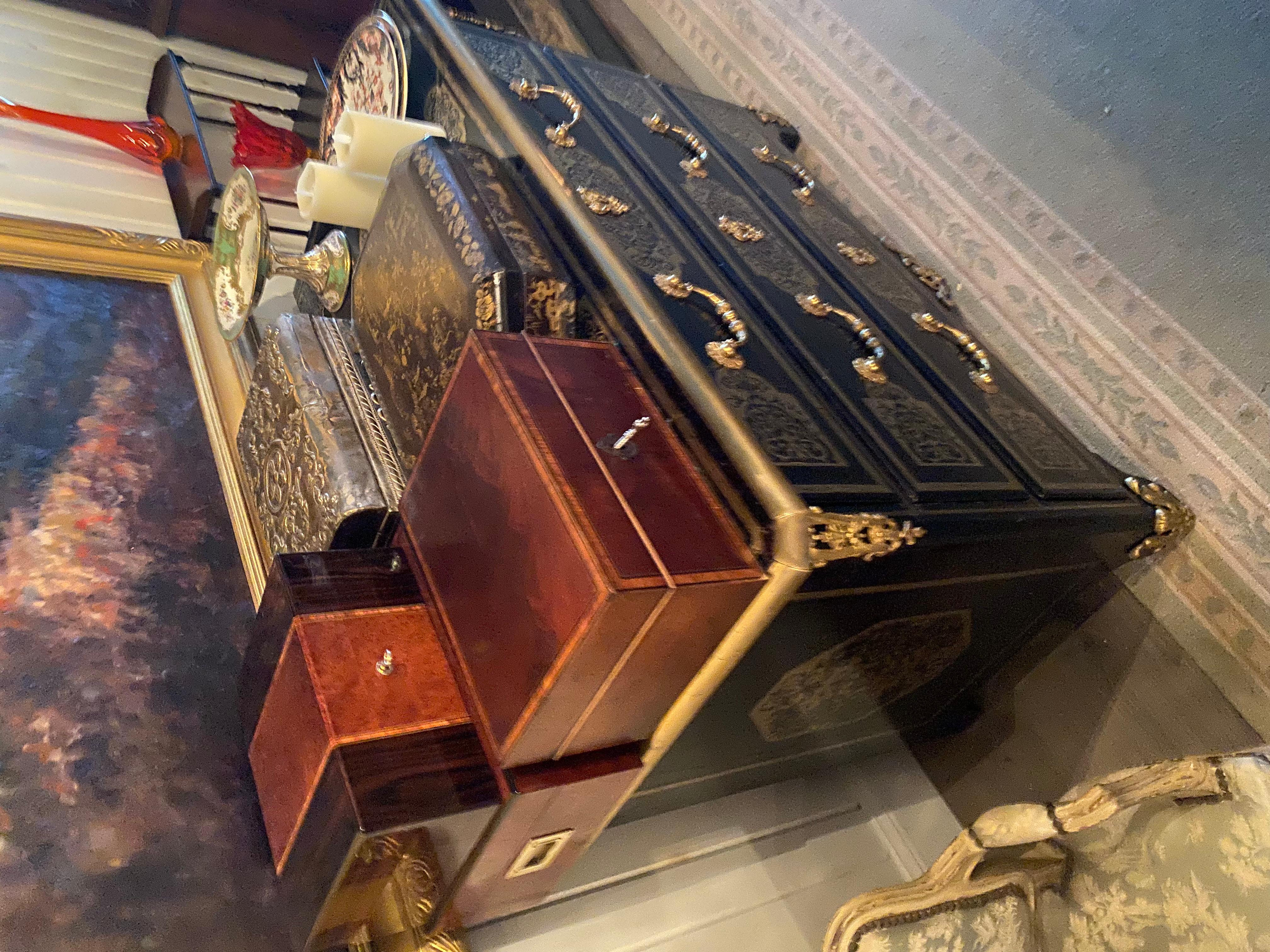 GRANDE REGALO. Bellissimo Humidor in Wood Esotico con interni attrezzati, finitura lucida. in vendita 2