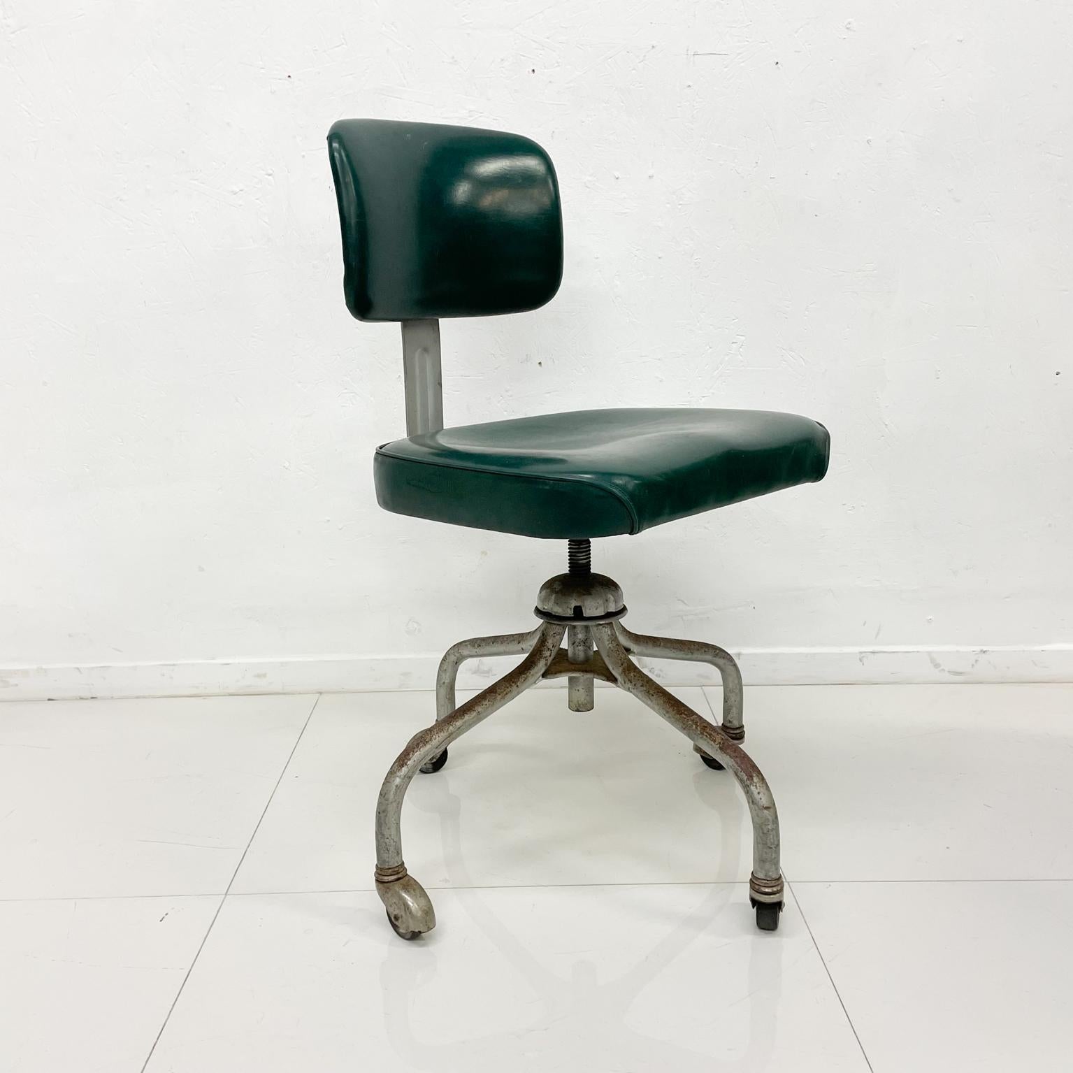 Metal 1960s Steelcase Task Office Chair Green Naugahyde Grand Rapids