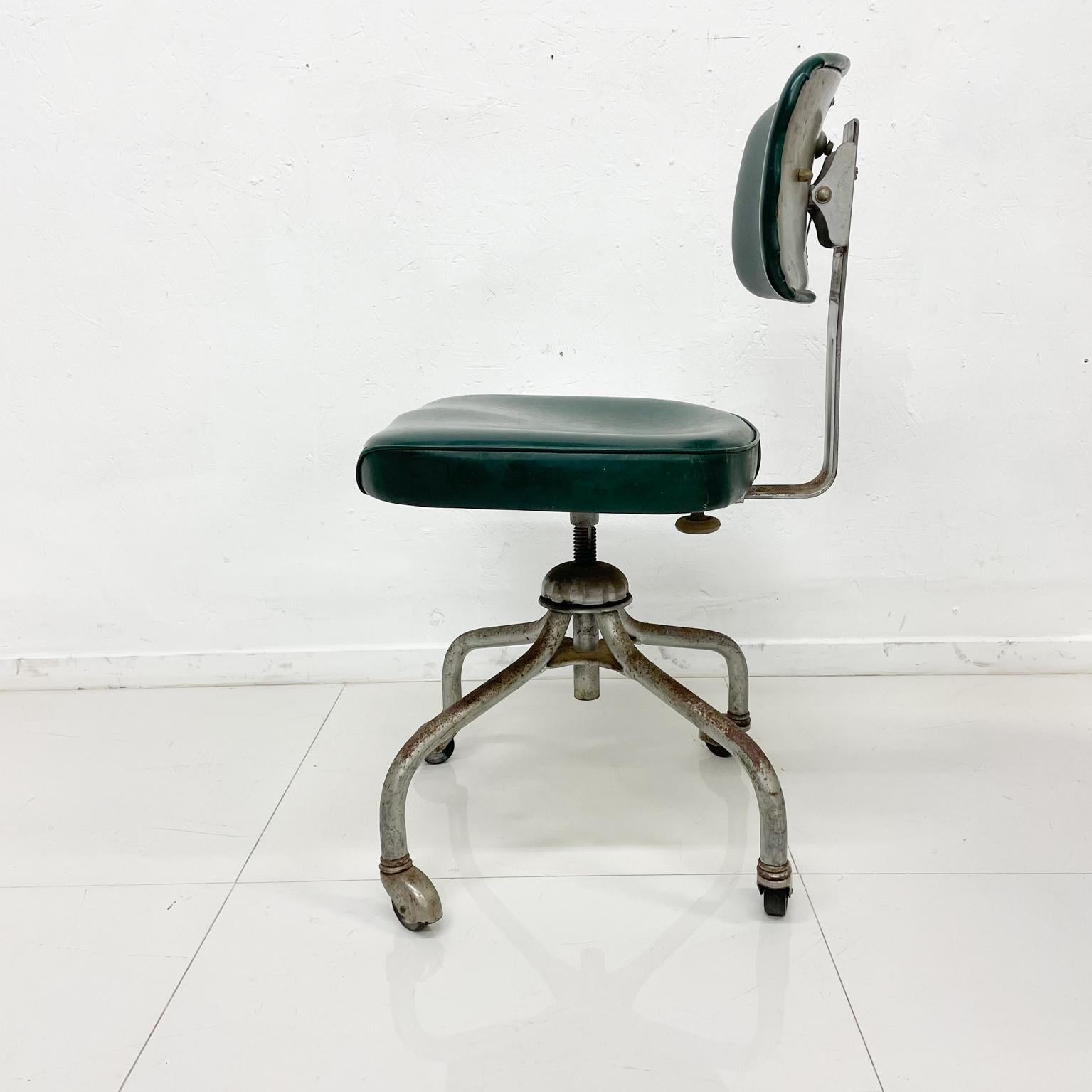 vintage task chair