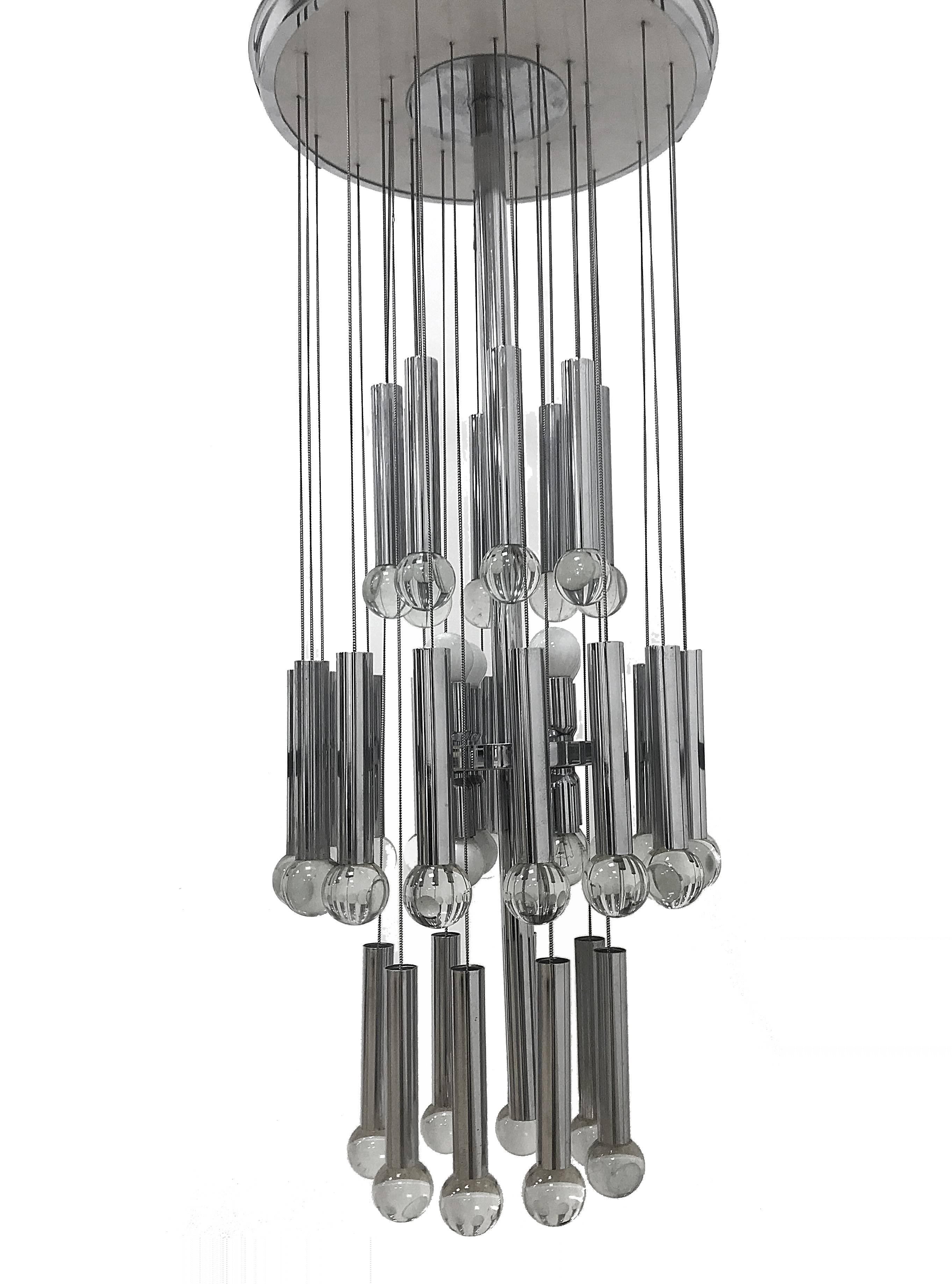 Great Italian Chandelier by Gaetano Sciolari, Italy 1970s Lighting Chrome Glass In Good Condition For Sale In Roma, IT