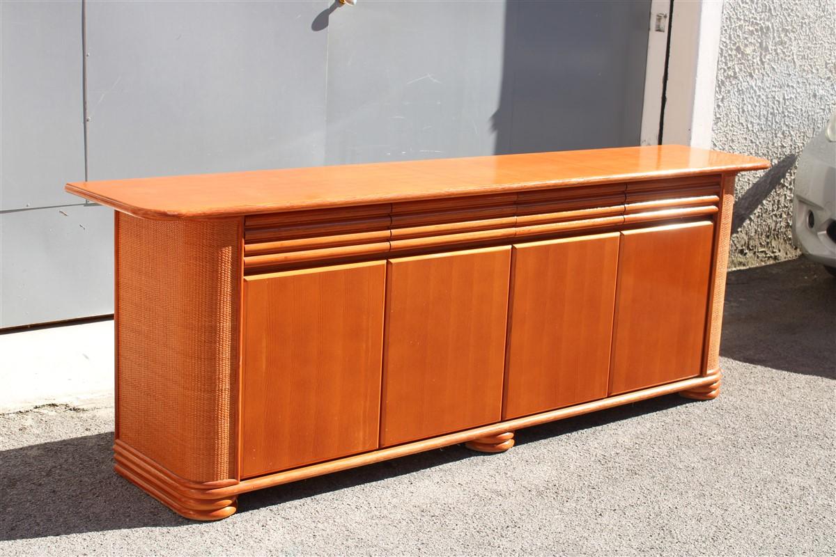 Aparador de gran diseño italiano Roberti de los años 70 de ratán y bambú en venta 8