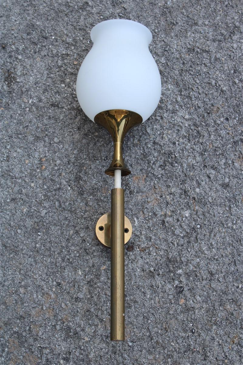 Great Italian Sconce Arredoluce Monza Angelo Lelii 1950s Brass and Glass For Sale 2