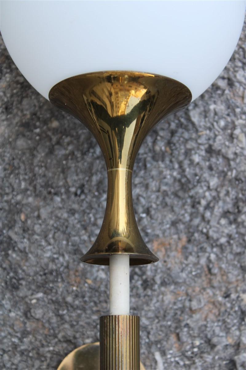 Great Italian Sconce Arredoluce Monza Angelo Lelii 1950s Brass and Glass For Sale 3