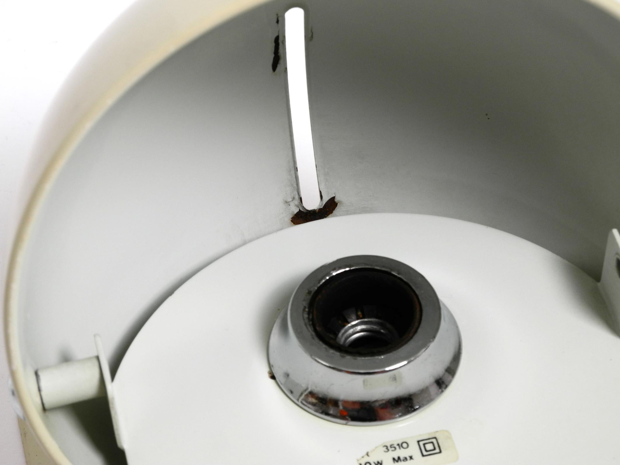 Grande lampada da tavolo italiana Space Age di Giuseppe Cormio per iGuzzini modello Bugia in vendita 2