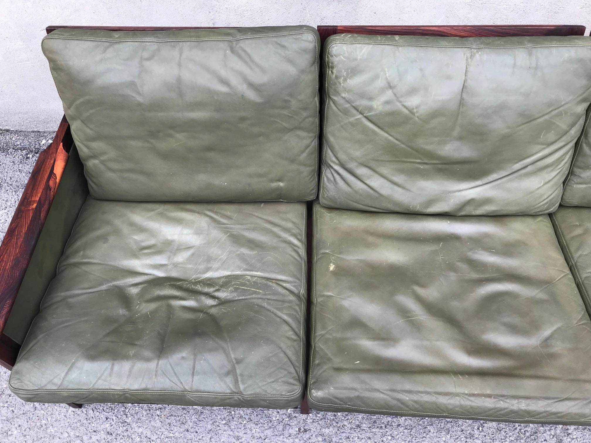 Great Leather and Hardwood Sofa by Illum Wilkkelso For Sale 2