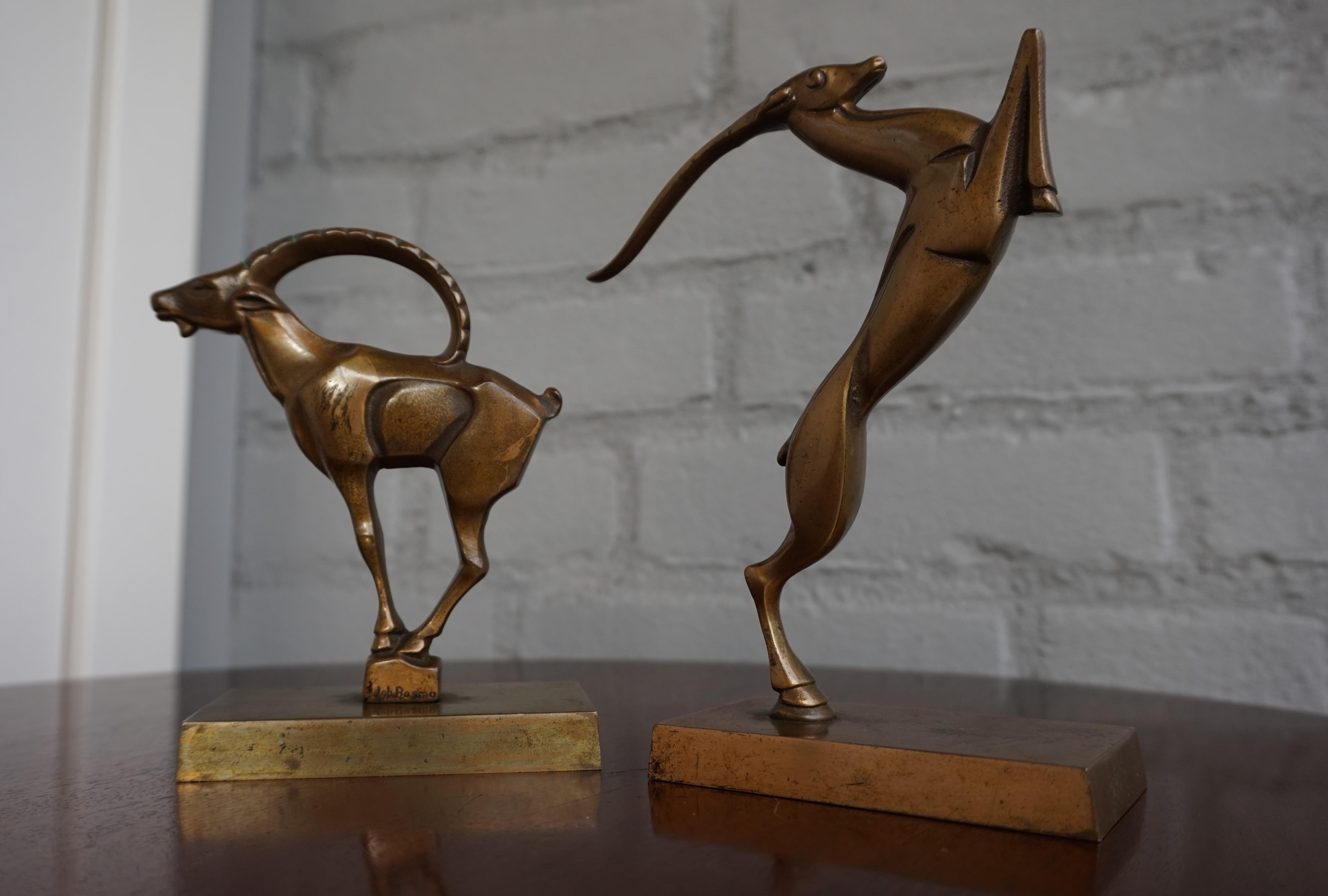 Great Looking Art Deco Pair of Stylized Bronze Animal Bookends by Johannes Bosma 3