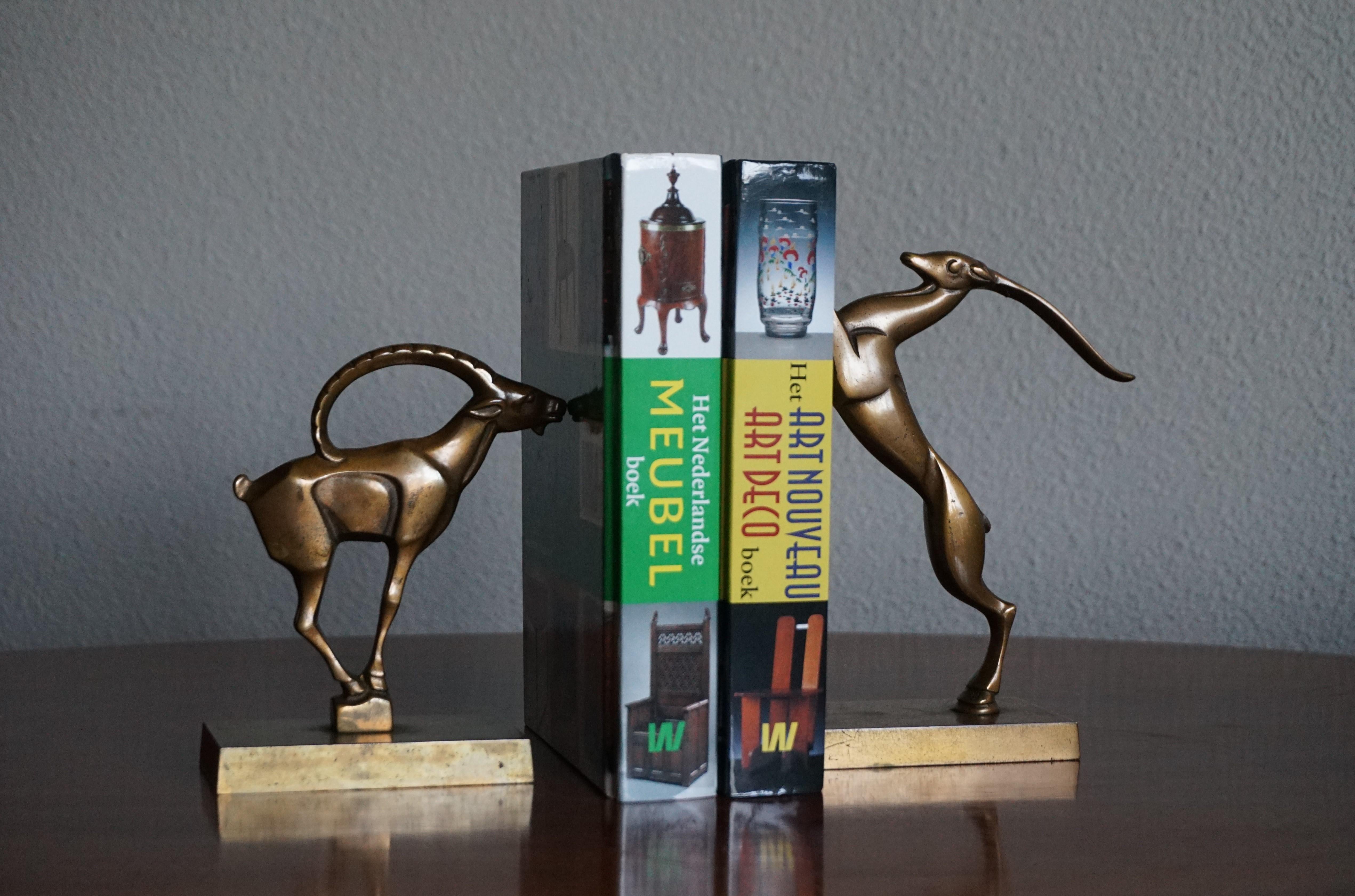 Great Looking Art Deco Pair of Stylized Bronze Animal Bookends by Johannes Bosma 13