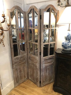 Great Looking Distressed Wood 3 Panel Screen Room Divider