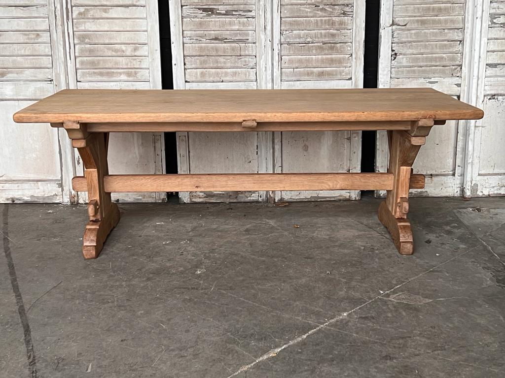 Great Looking French Oak Farmhouse Dining Table For Sale 8