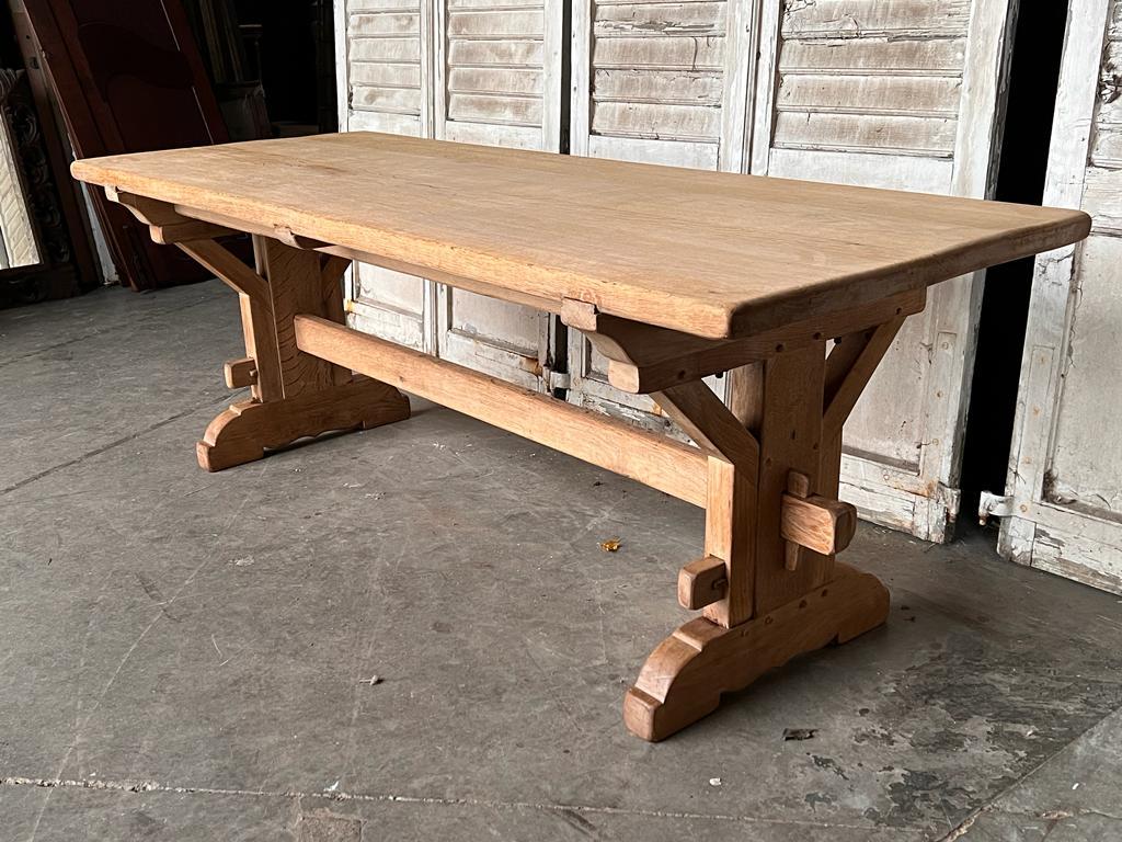 Great Looking French Oak Farmhouse Dining Table For Sale 9